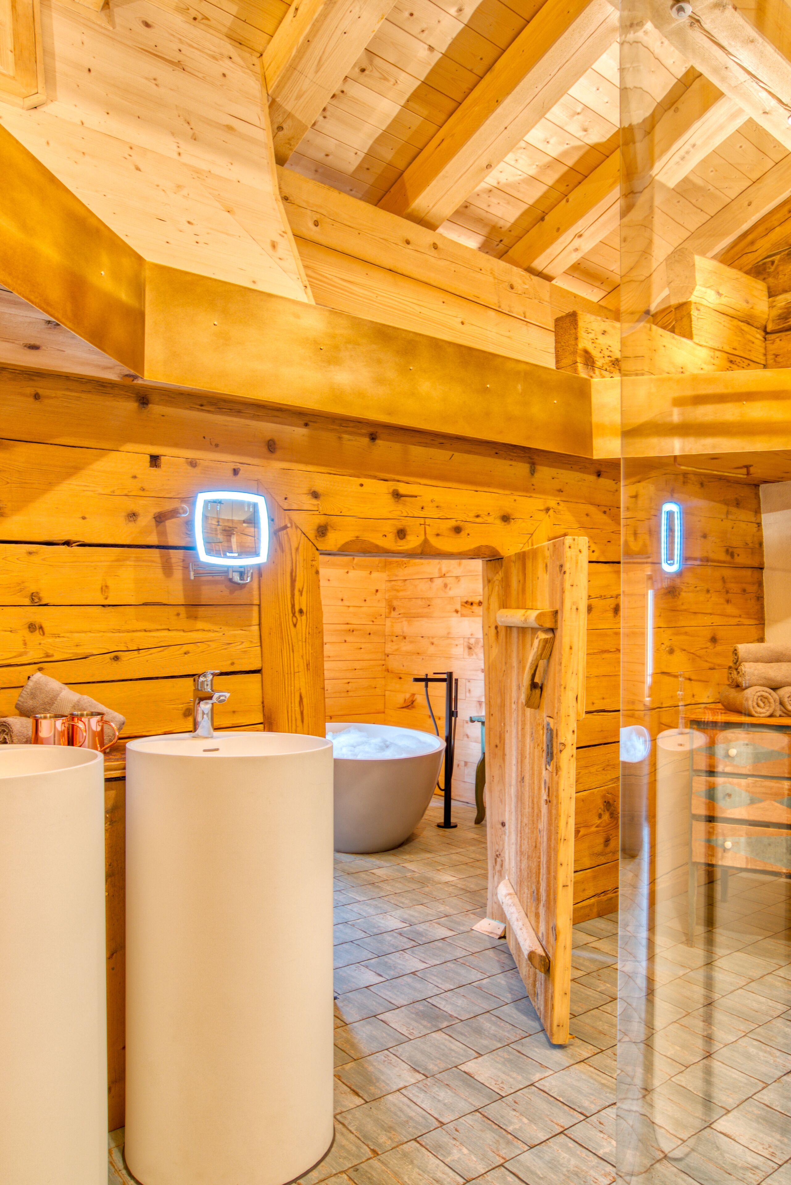 Jup - A Luxury Boutique Chalet