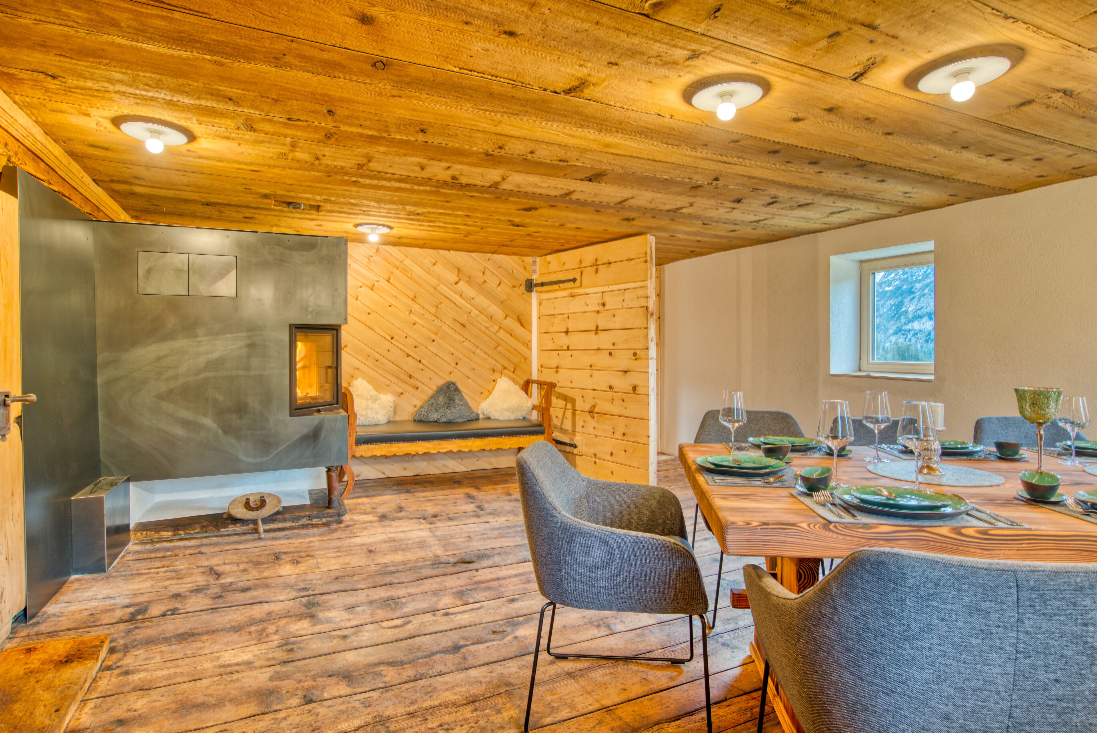 Jup - A Luxury Boutique Chalet