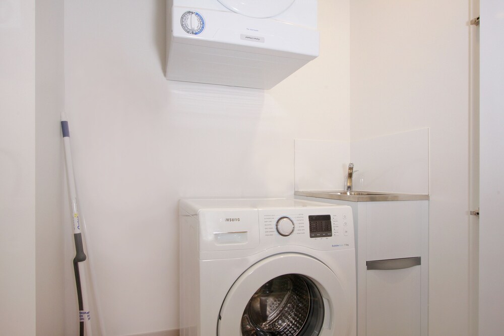 IQ Smart Apartments