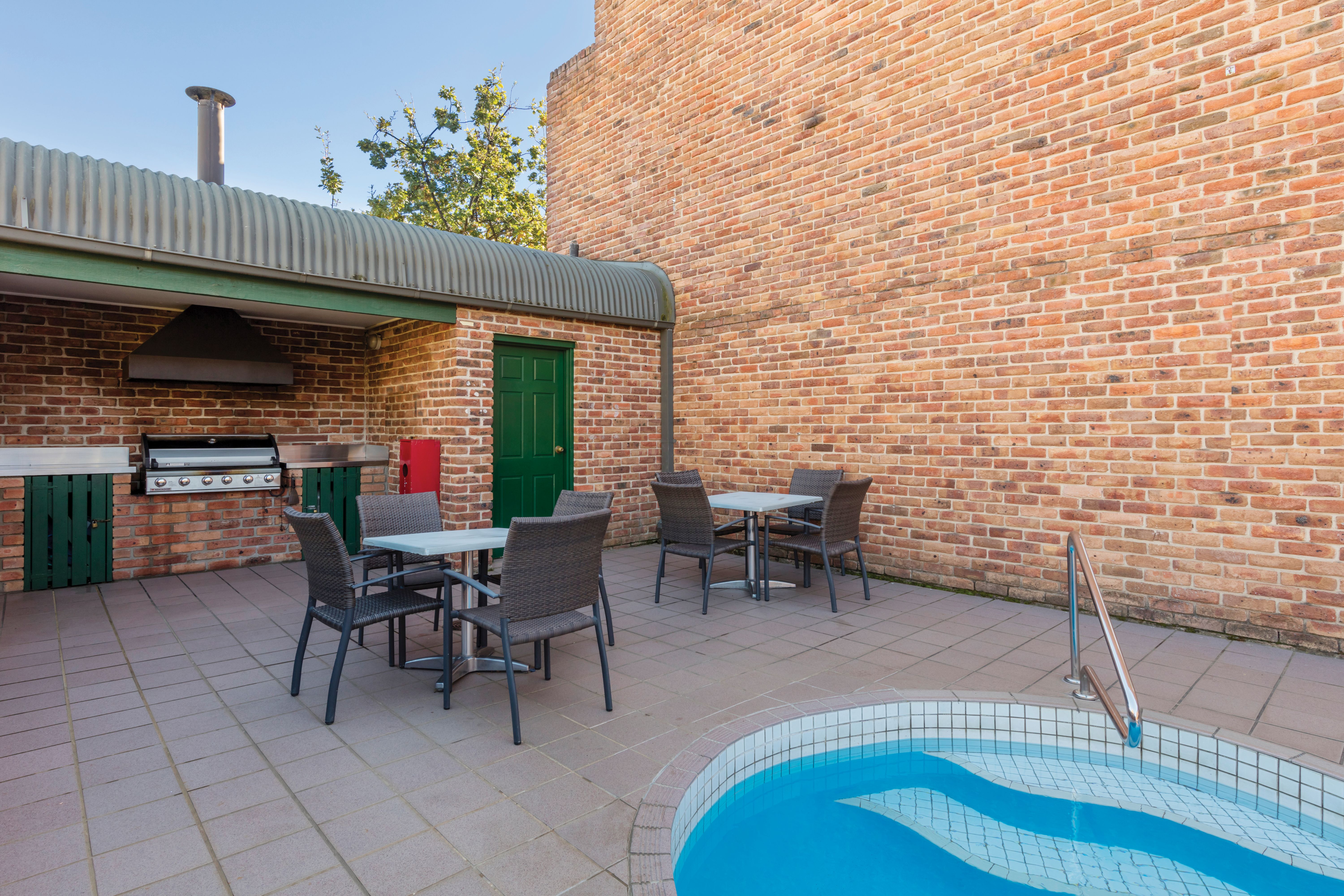 Adina Serviced Apartments Canberra Kingston