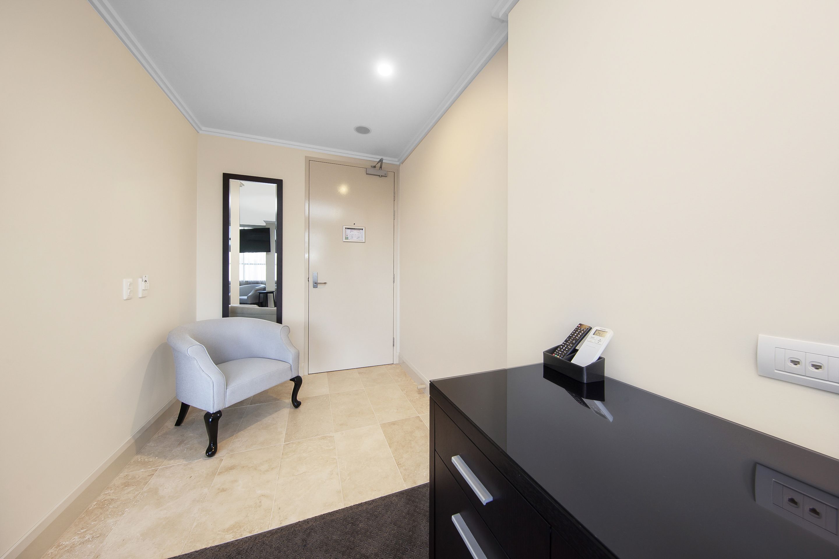 The Canberra Rex Hotel & Serviced Apartments