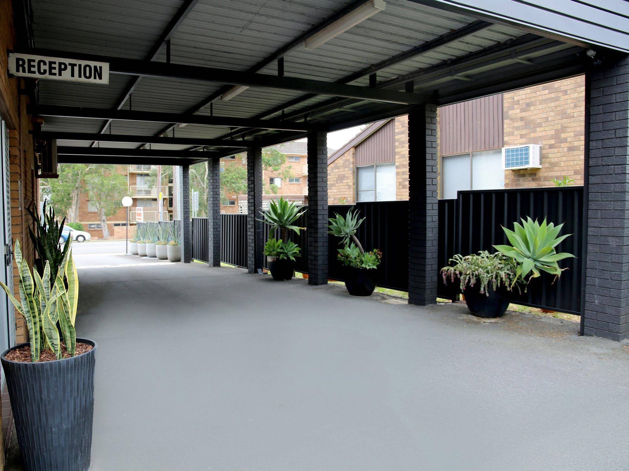 Cosmo Motel Adamstown