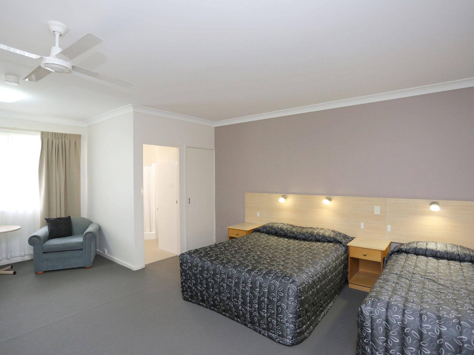 Cosmo Motel Adamstown