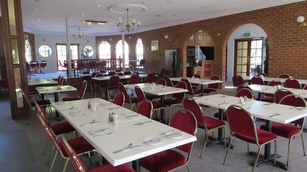 Econo Lodge Albury Paddlesteamer