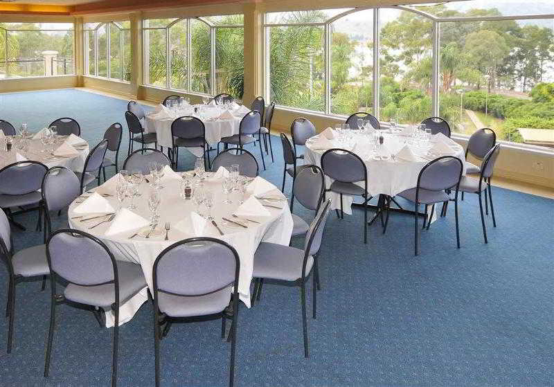 Lake Hume Resort