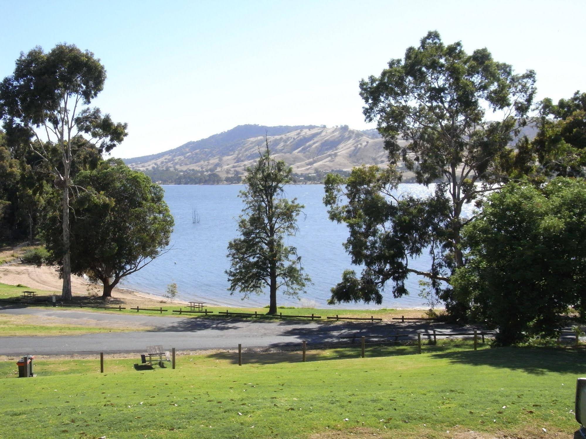 Lake Hume, New South Wales Holiday & Caravan Park