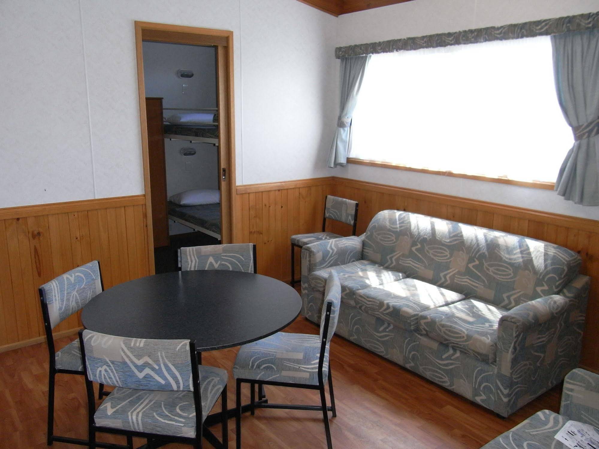 Lake Hume, New South Wales Holiday & Caravan Park