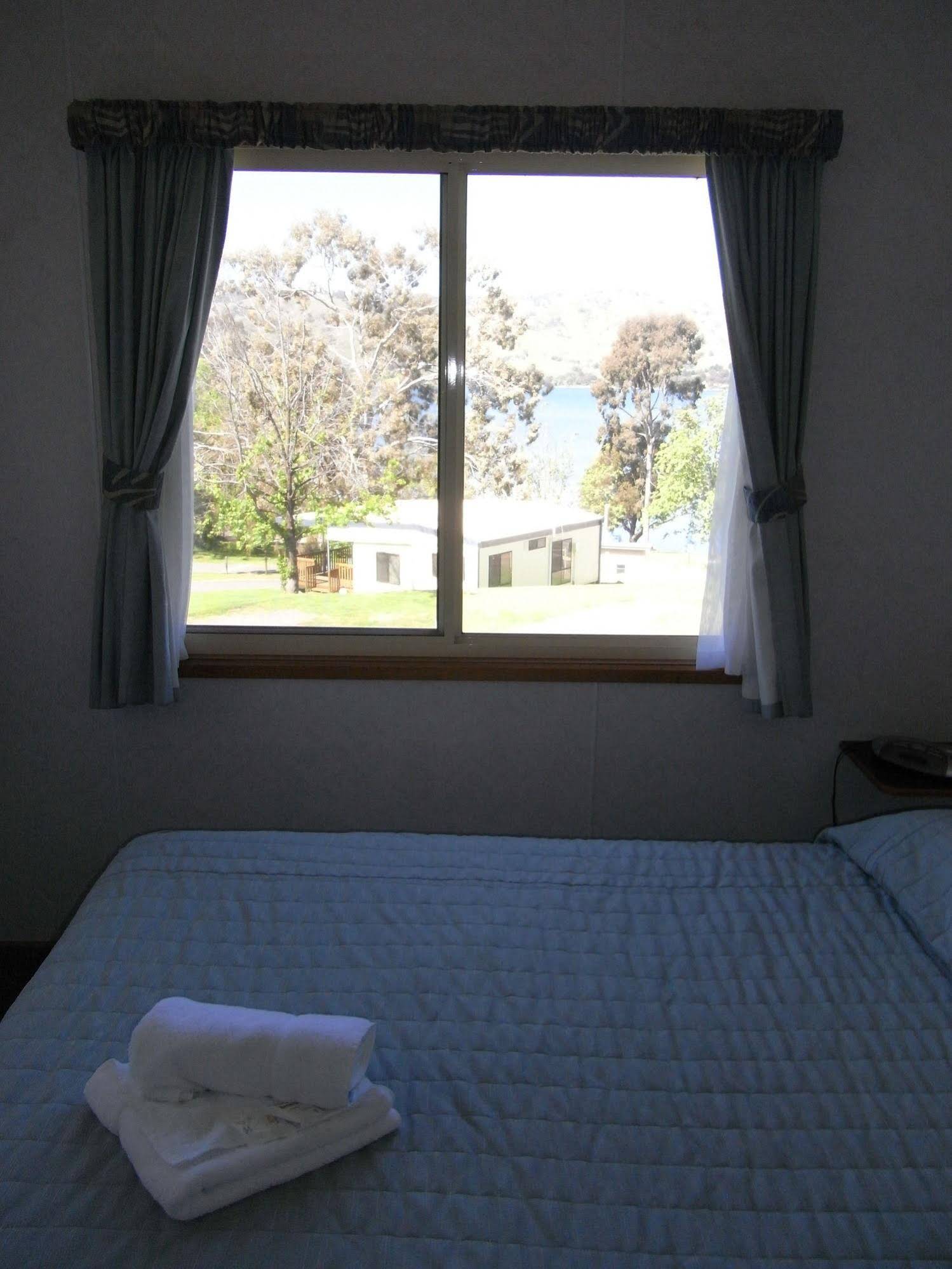 Lake Hume, New South Wales Holiday & Caravan Park