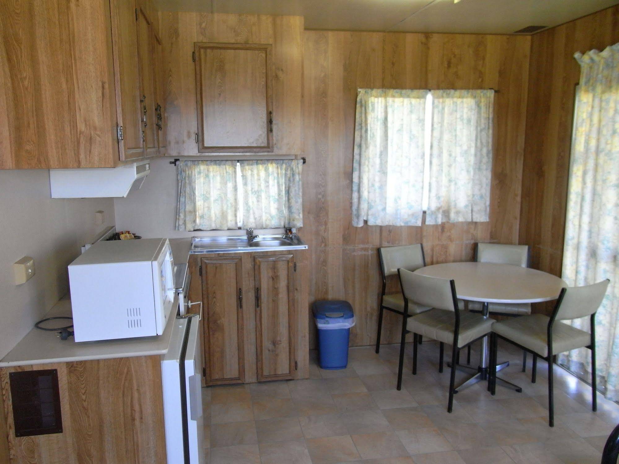 Lake Hume, New South Wales Holiday & Caravan Park