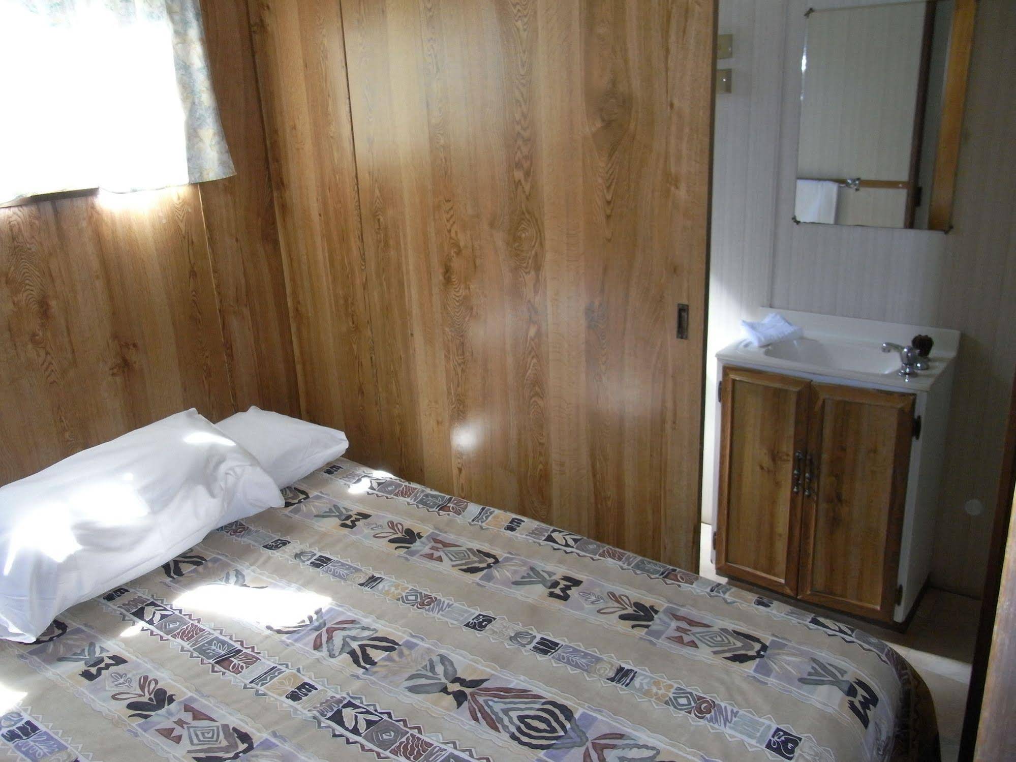 Lake Hume, New South Wales Holiday & Caravan Park