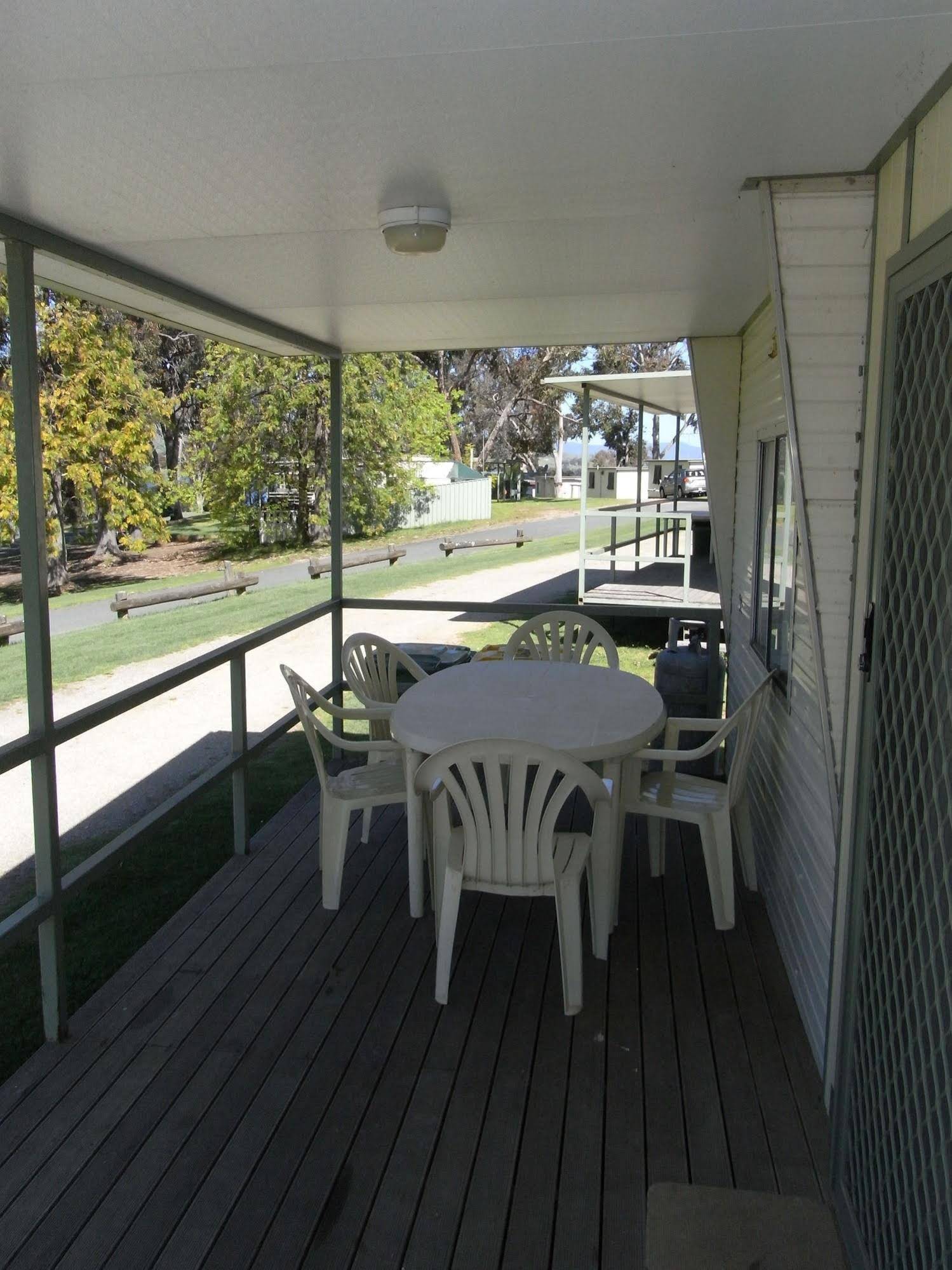 Lake Hume, New South Wales Holiday & Caravan Park