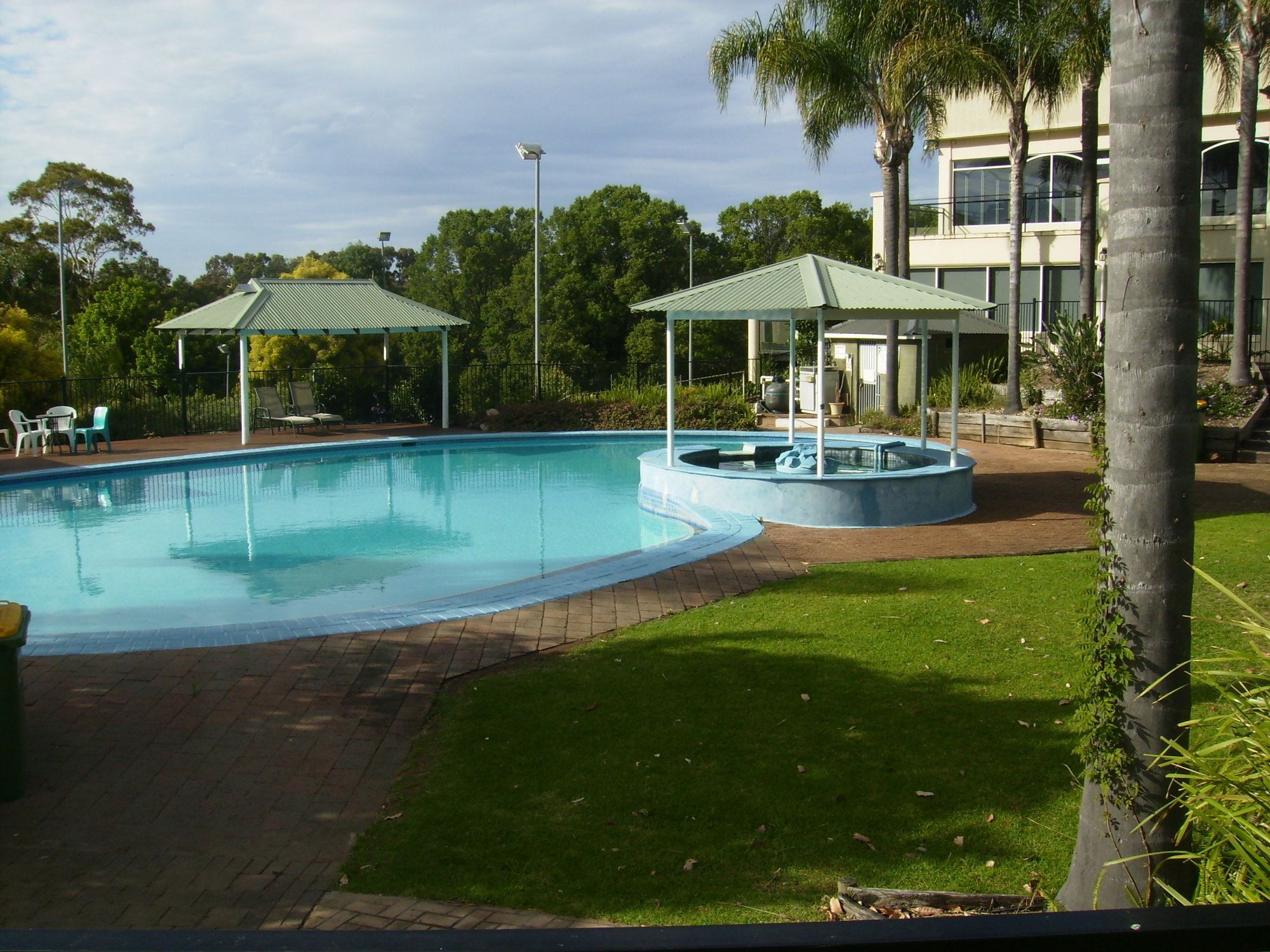 Lakeview Villa’s