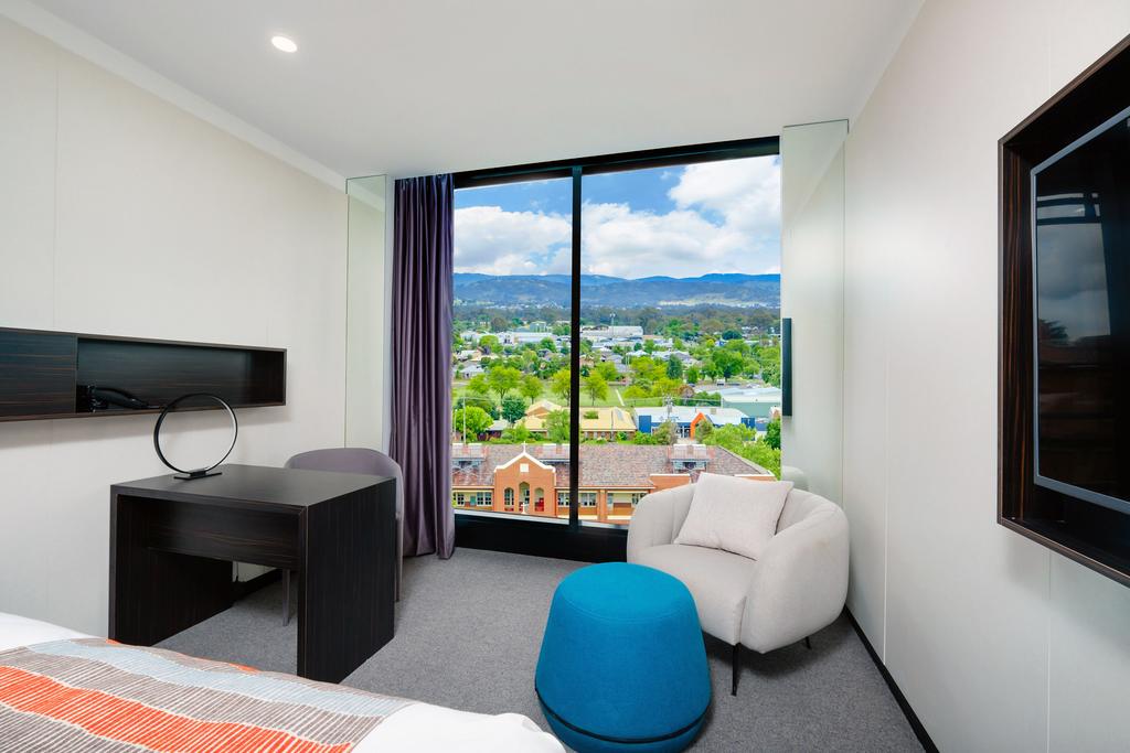Mantra Albury Hotel