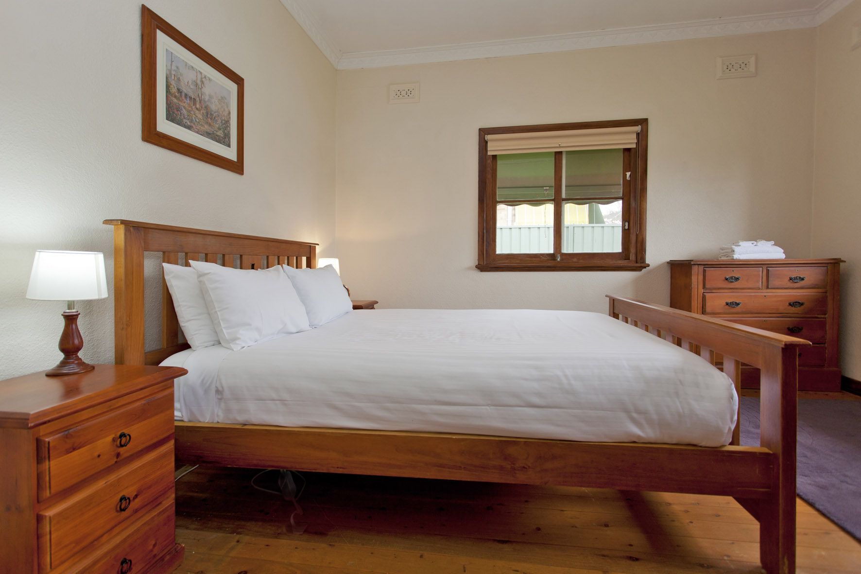 Red Brick Beauty Central Cottage