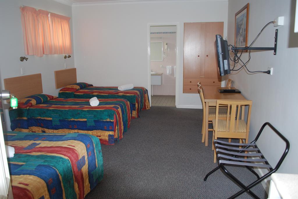 The Hume Inn Motel