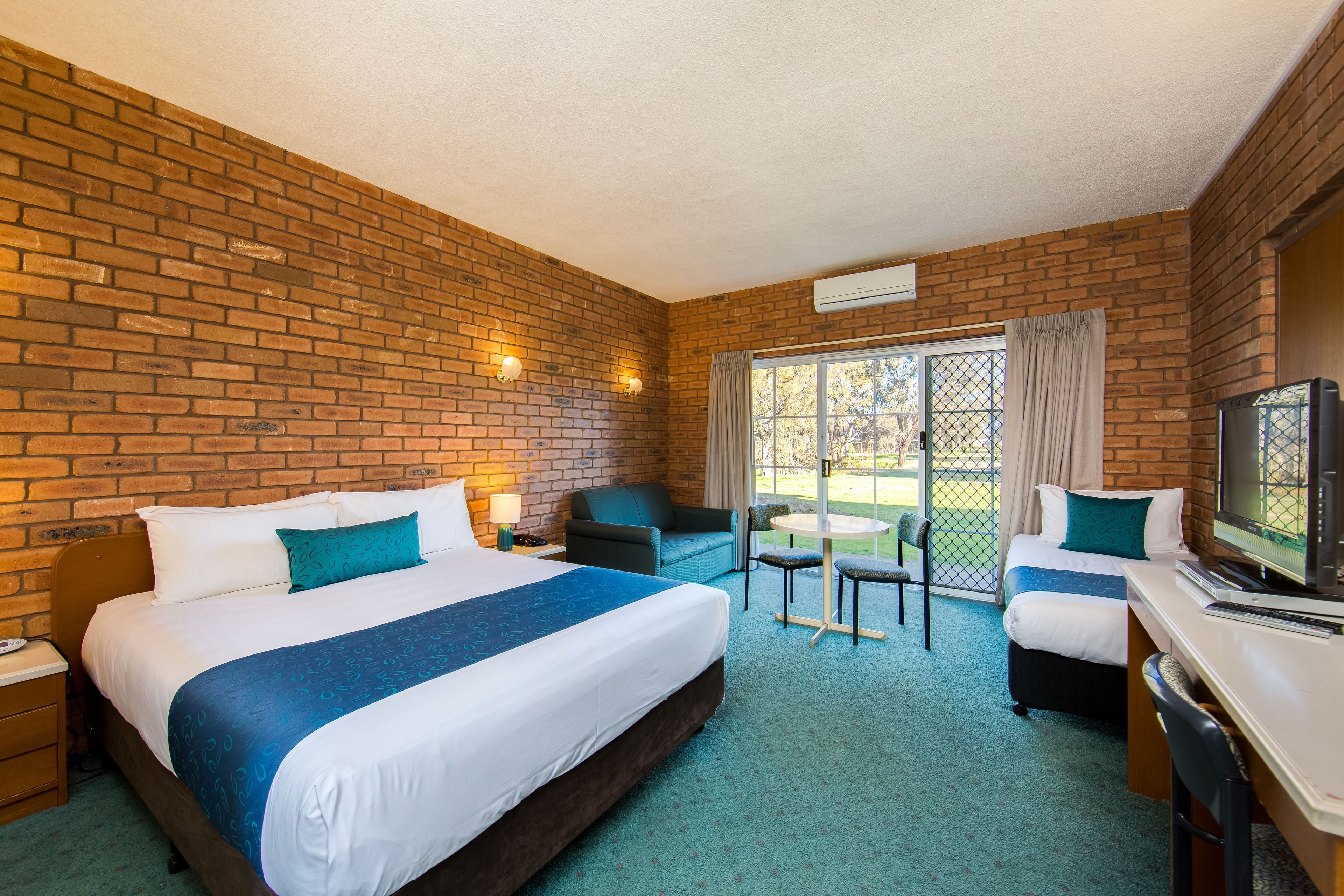 Thurgoona Country Club Resort
