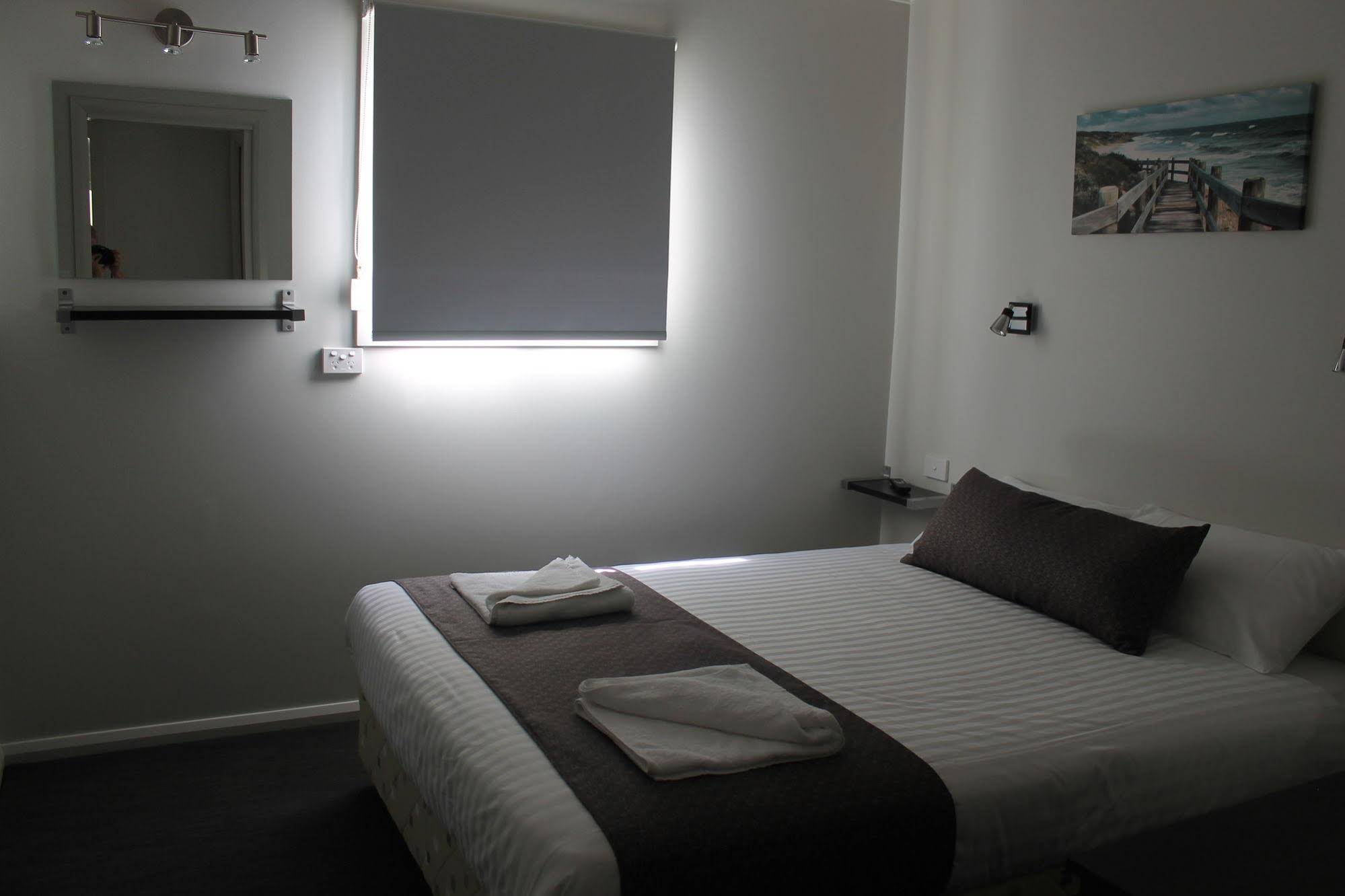 Bays Holiday Park