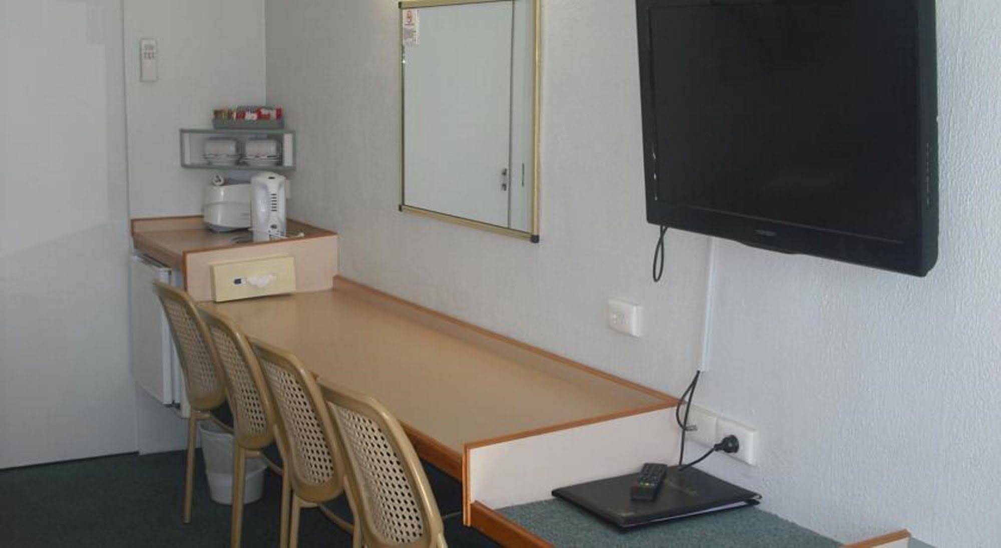 Alluna Motel