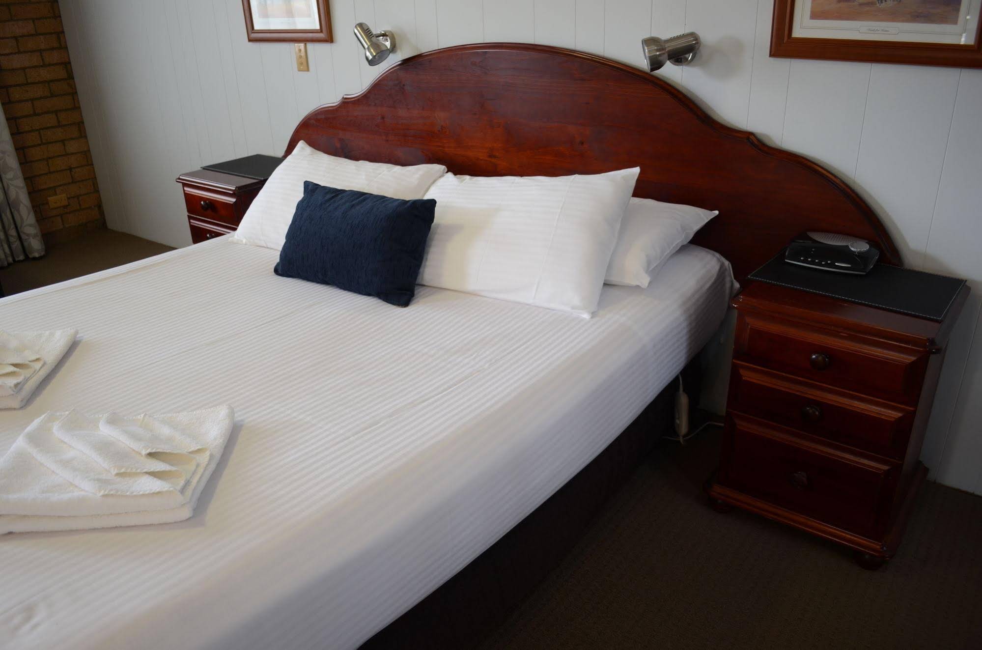 Deer Park Motor Inn & Restaurant Armidale