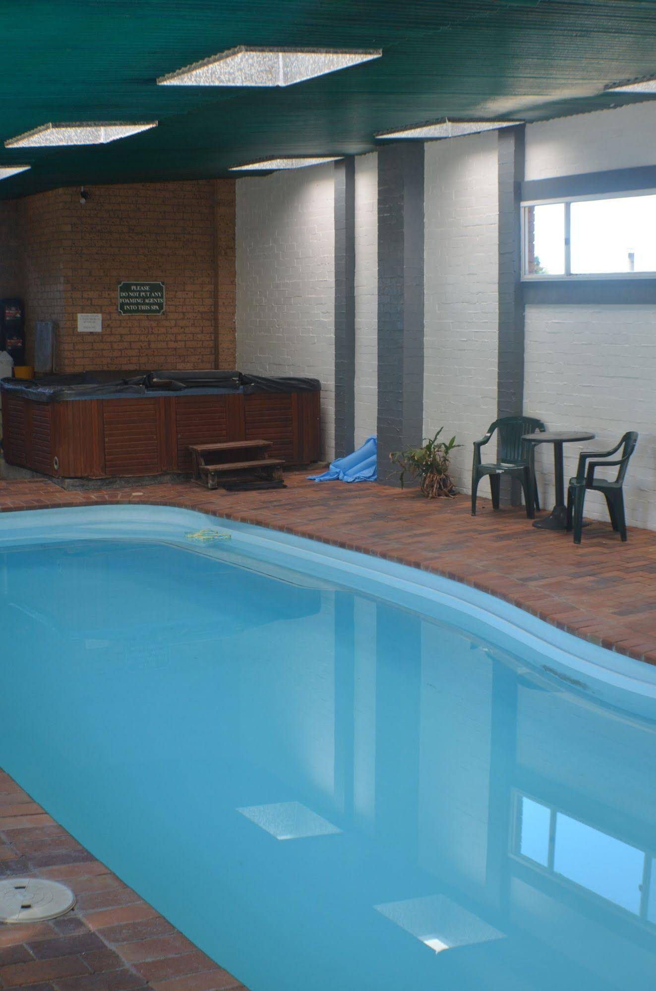 Deer Park Motor Inn & Restaurant Armidale