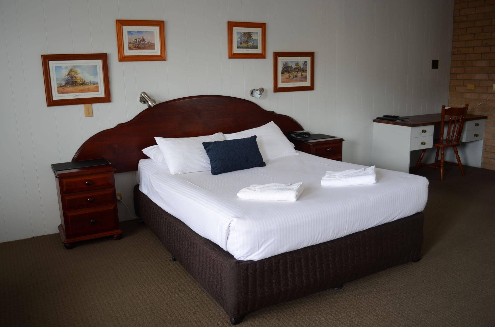 Deer Park Motor Inn & Restaurant Armidale