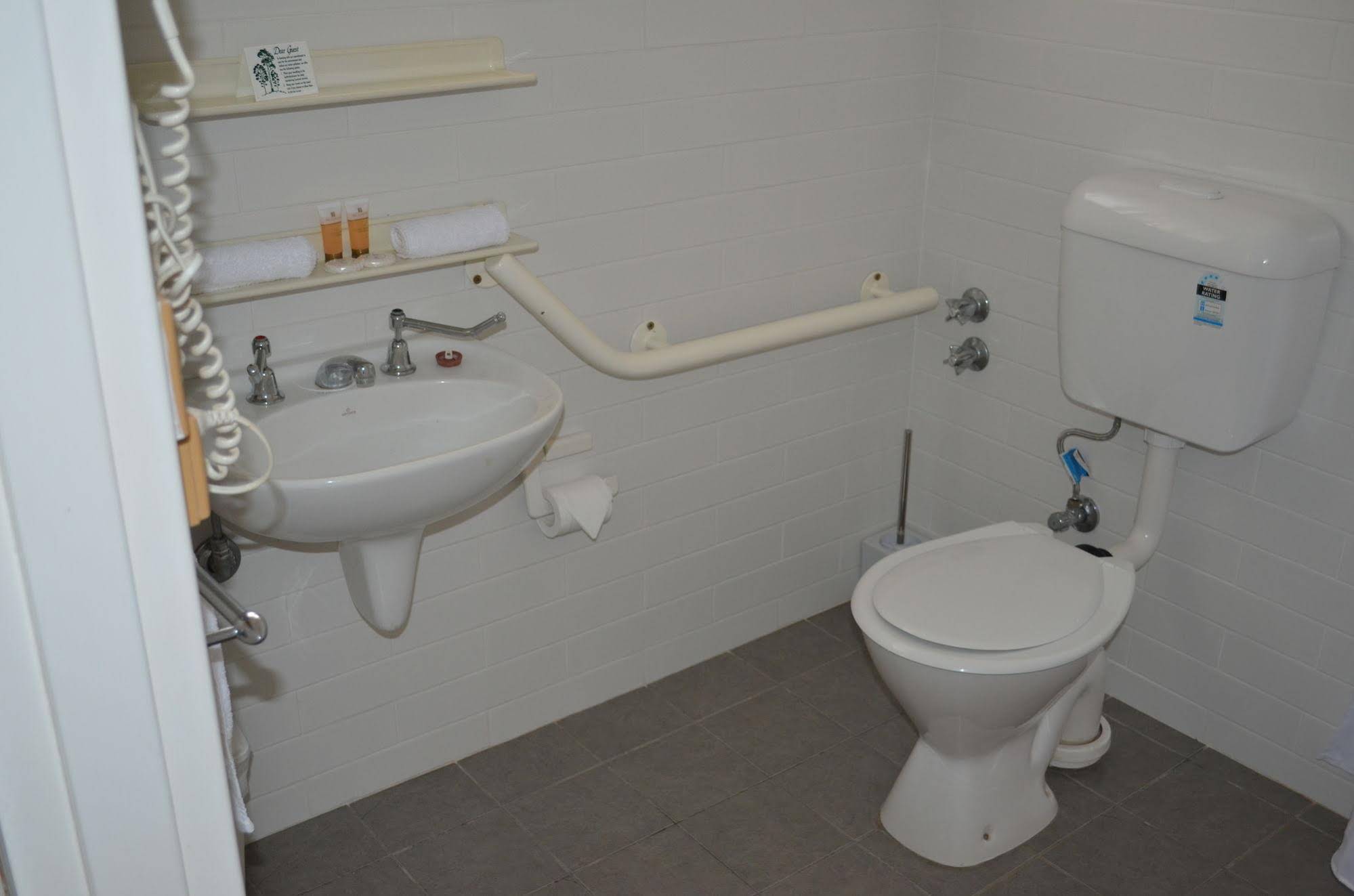 Deer Park Motor Inn & Restaurant Armidale