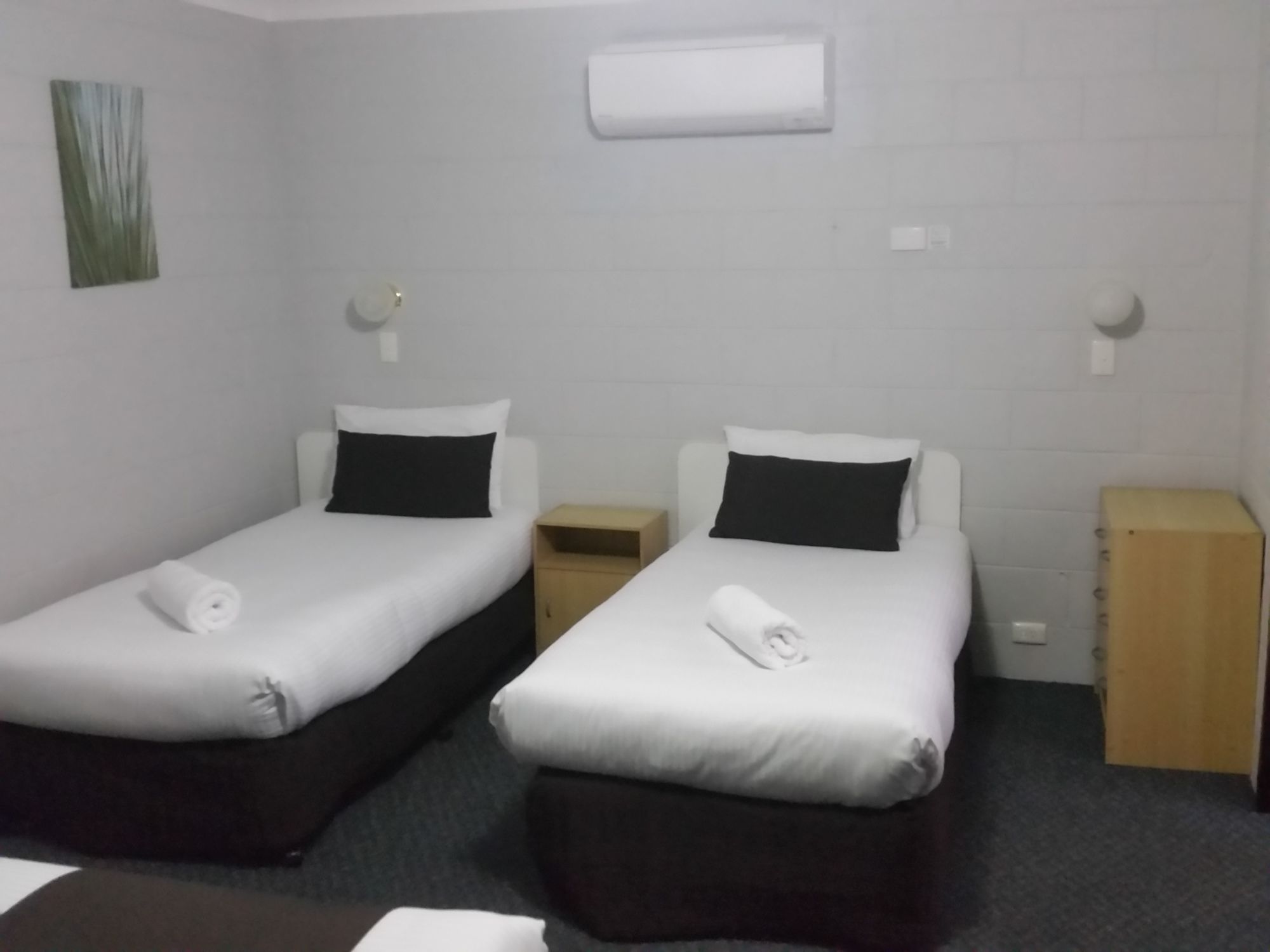 Hideaway Motor Inn