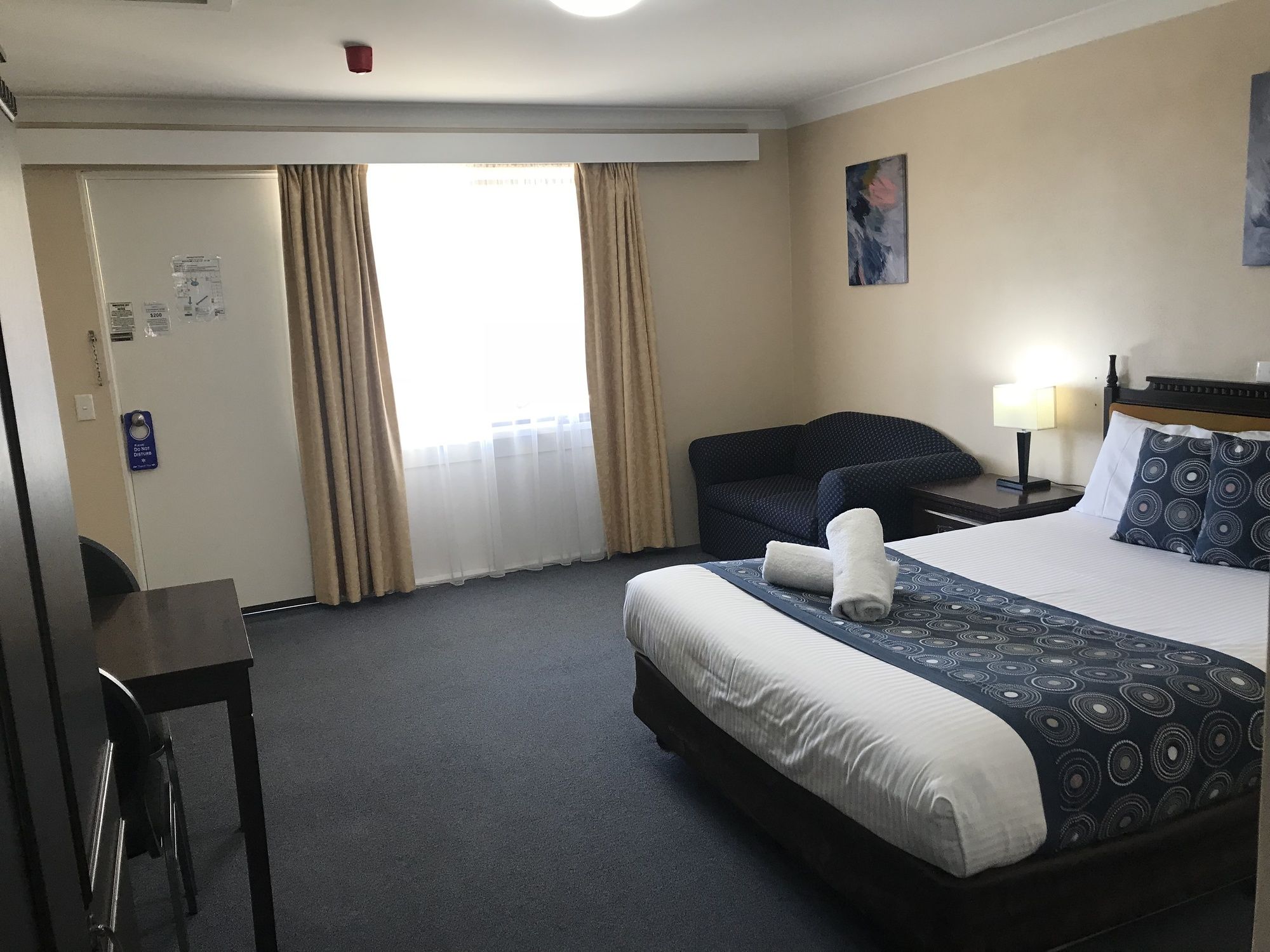 Hideaway Motor Inn