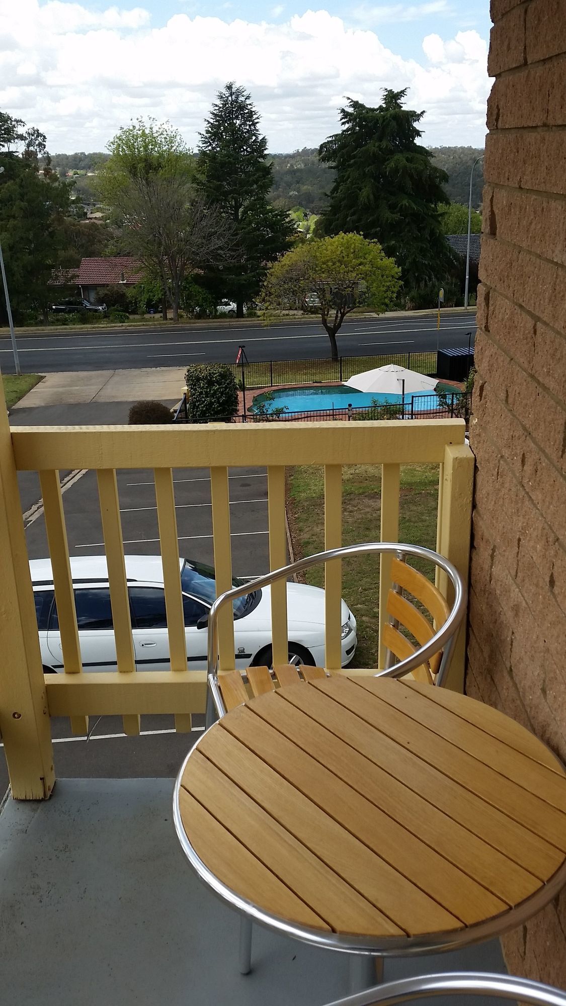 Hideaway Motor Inn