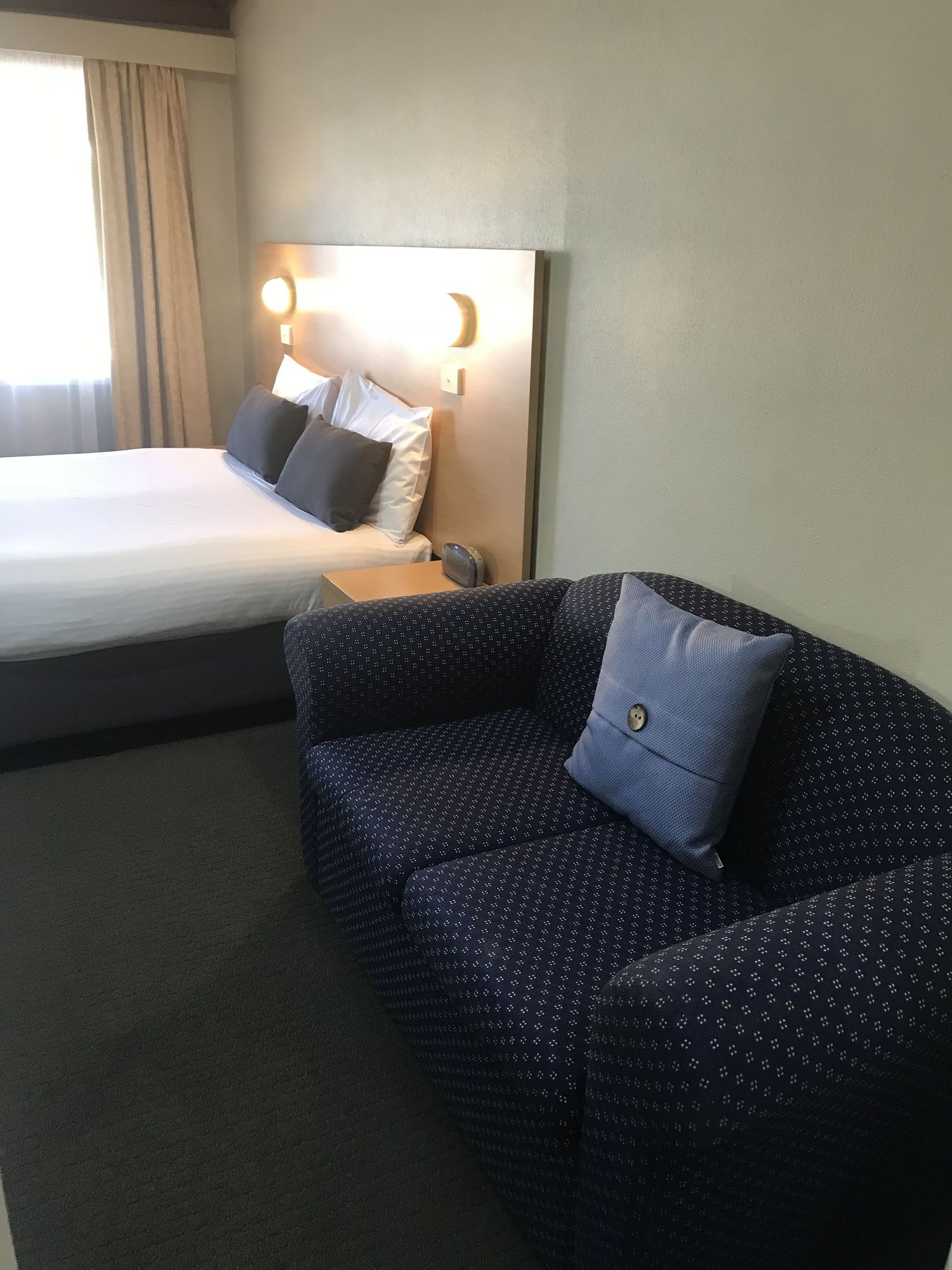Hideaway Motor Inn