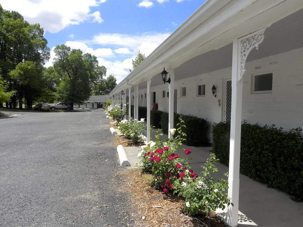 Moore Park Inn