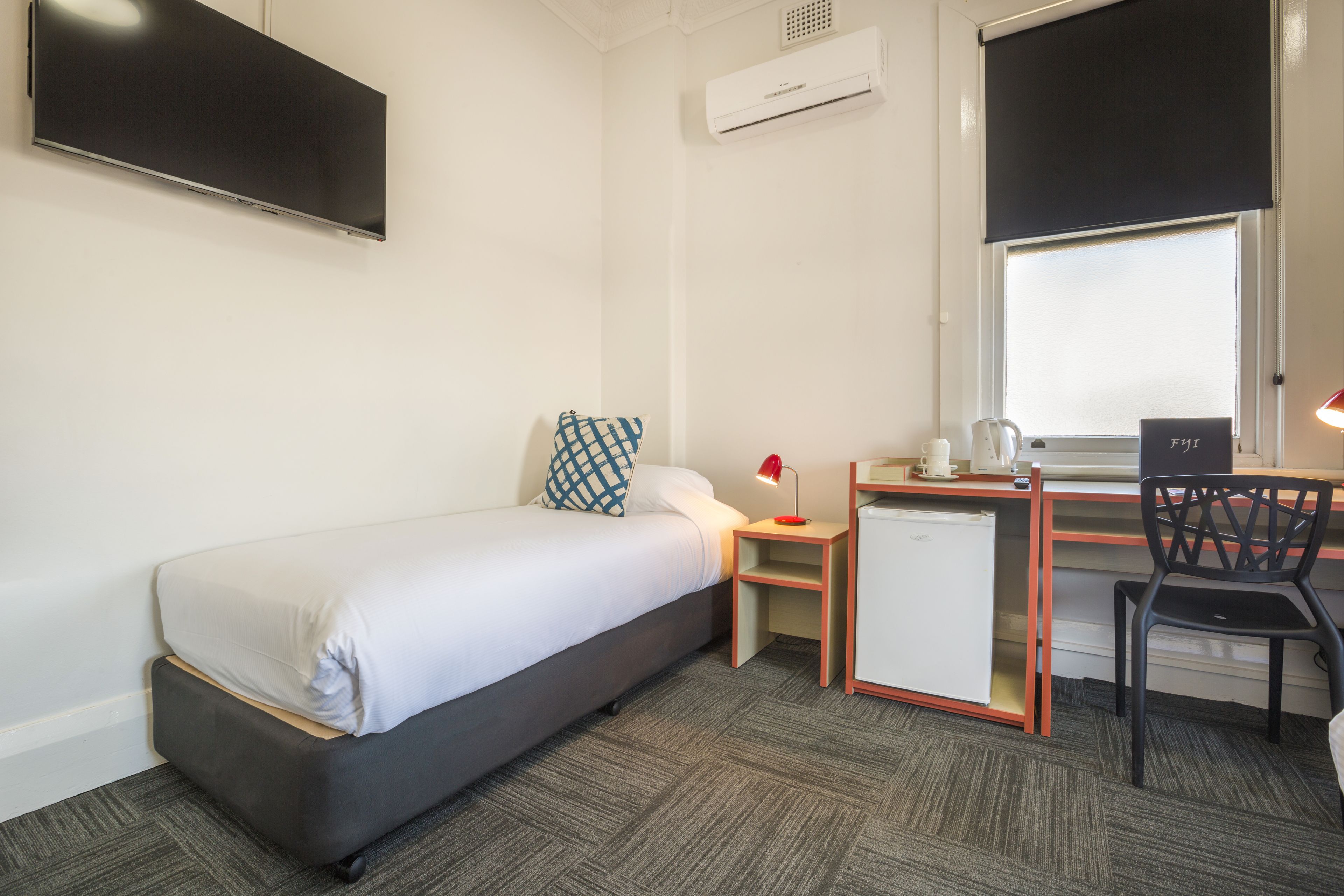 Melton Hotel