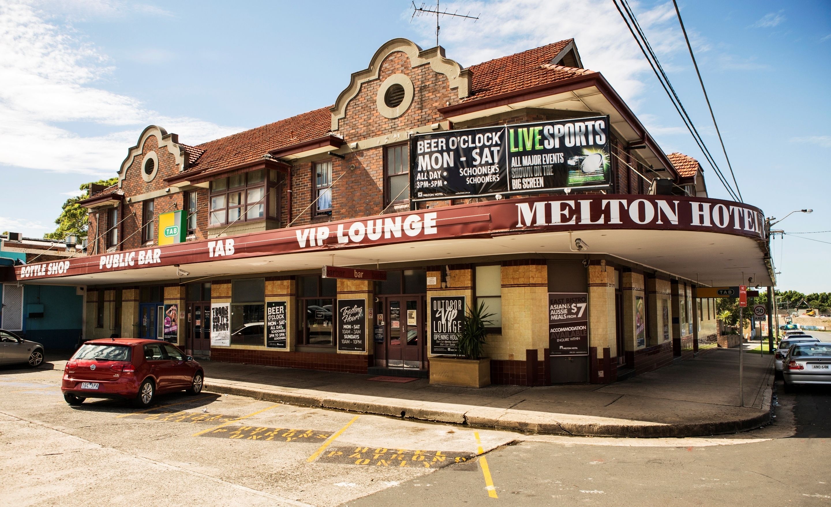 Melton Hotel