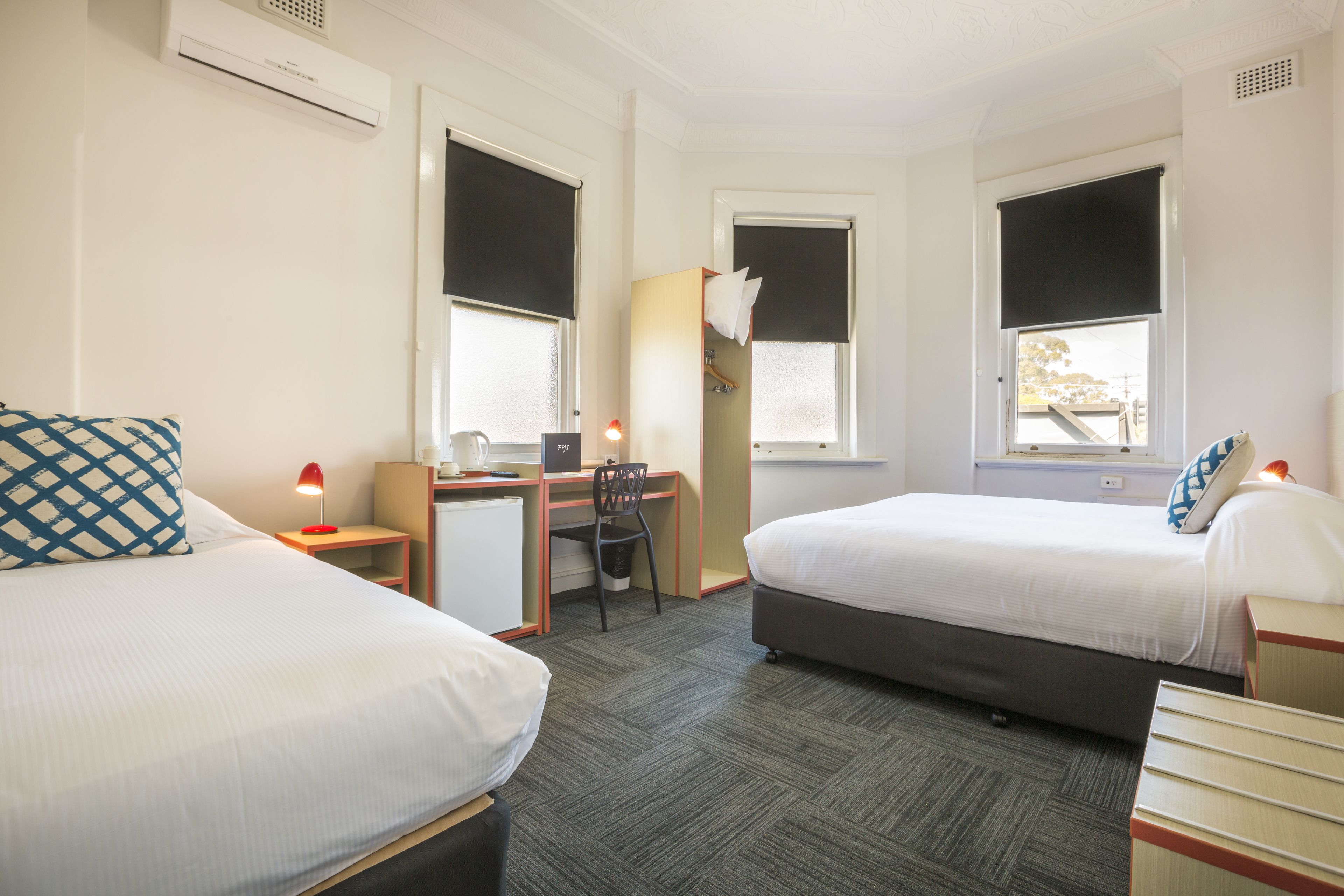 Melton Hotel