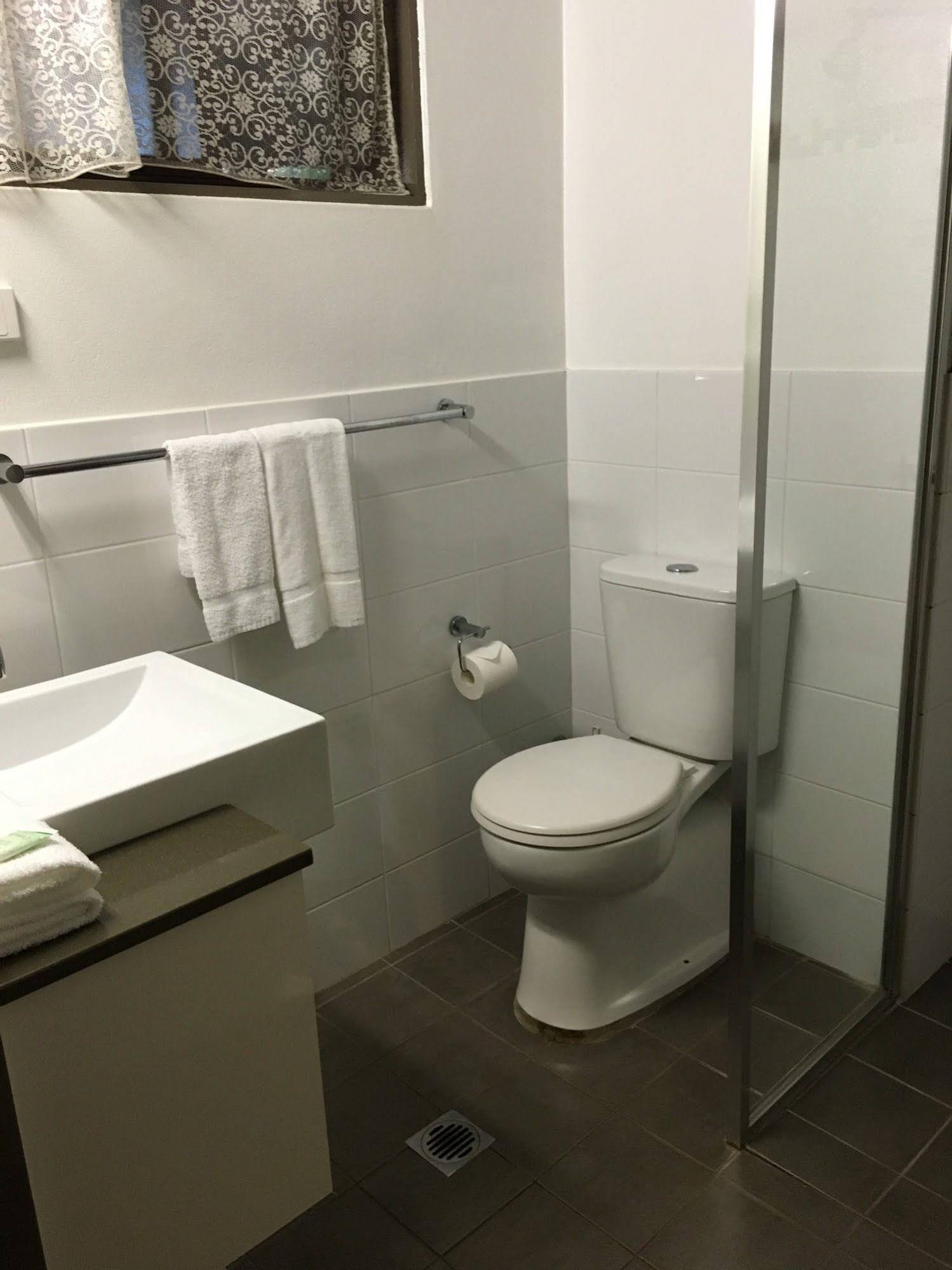 Avoca Beach Hotel