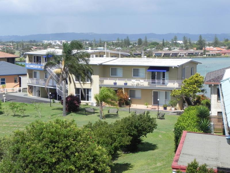 Leisure Lee Holiday Apartments