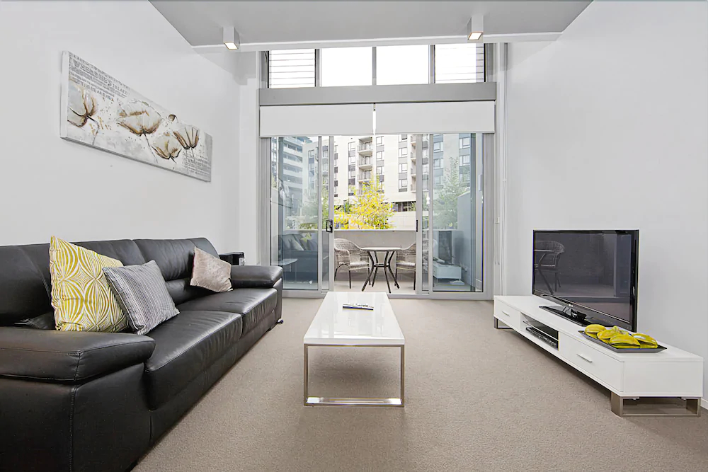 Accommodate Canberra - Realm