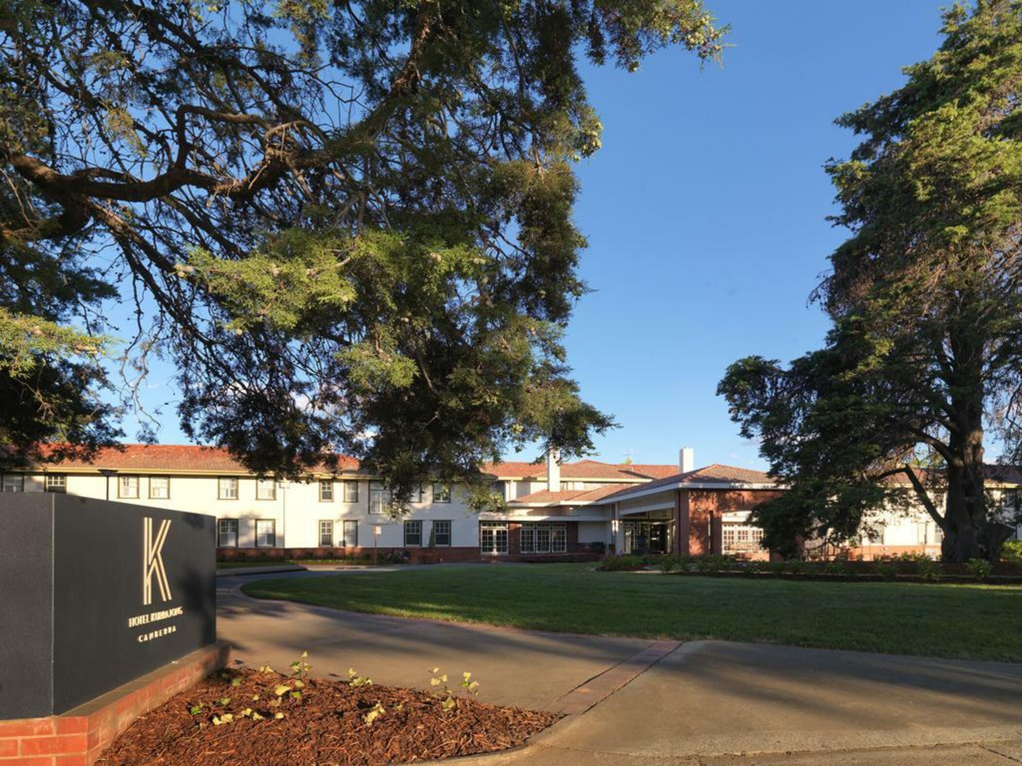 Hotel Kurrajong Canberra