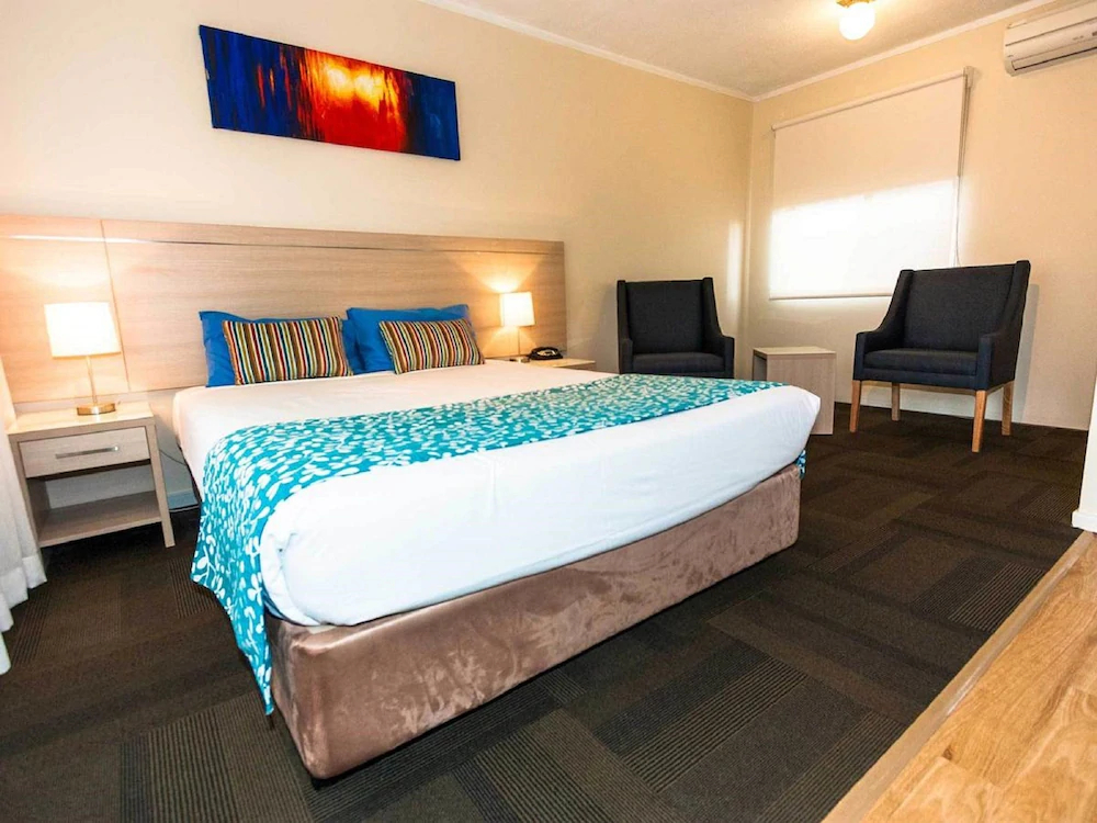 Bay Executive Motel
