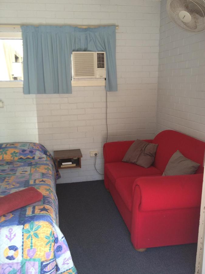 Beach Drive Motel