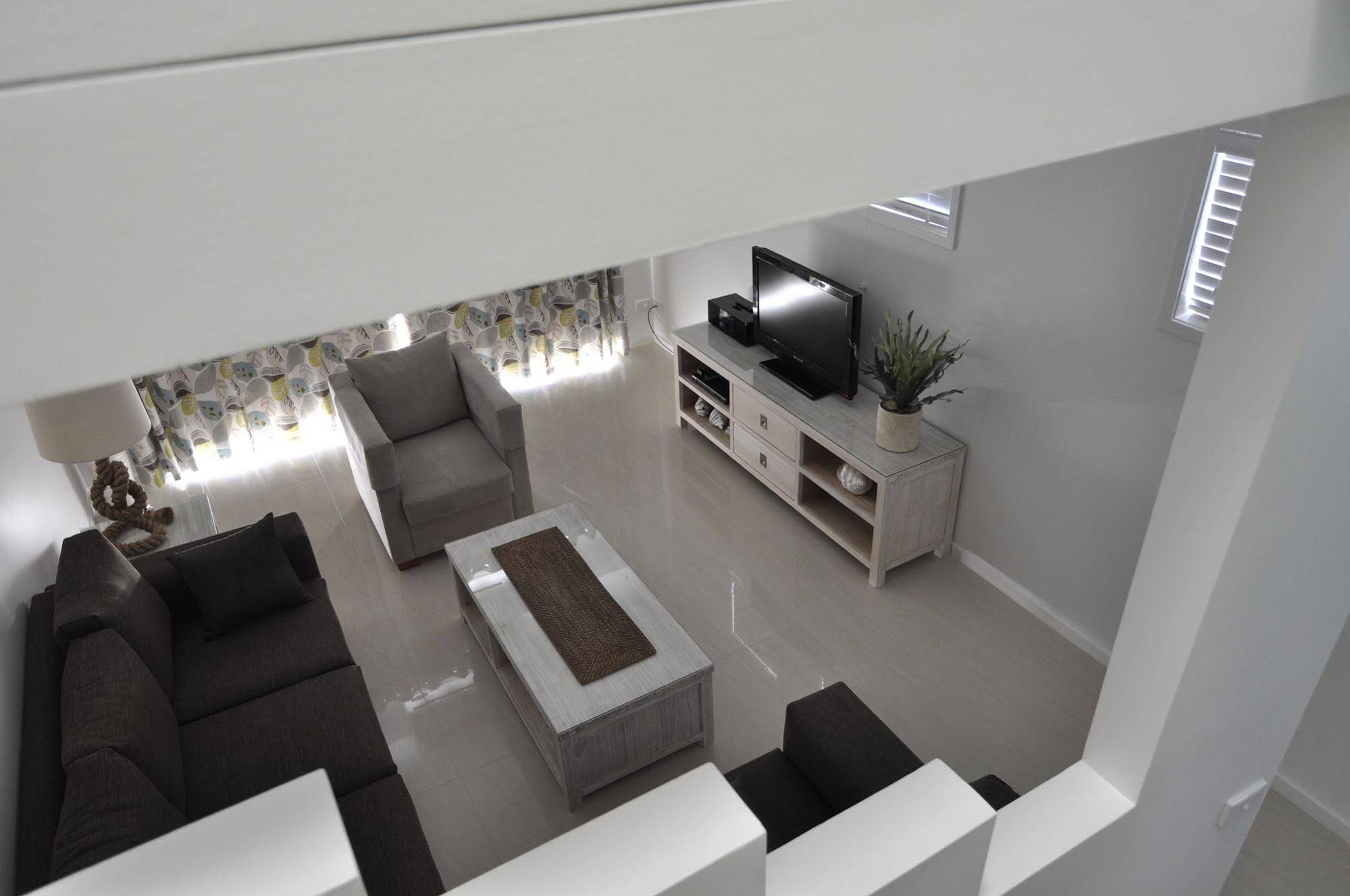 Bluedock Apartments