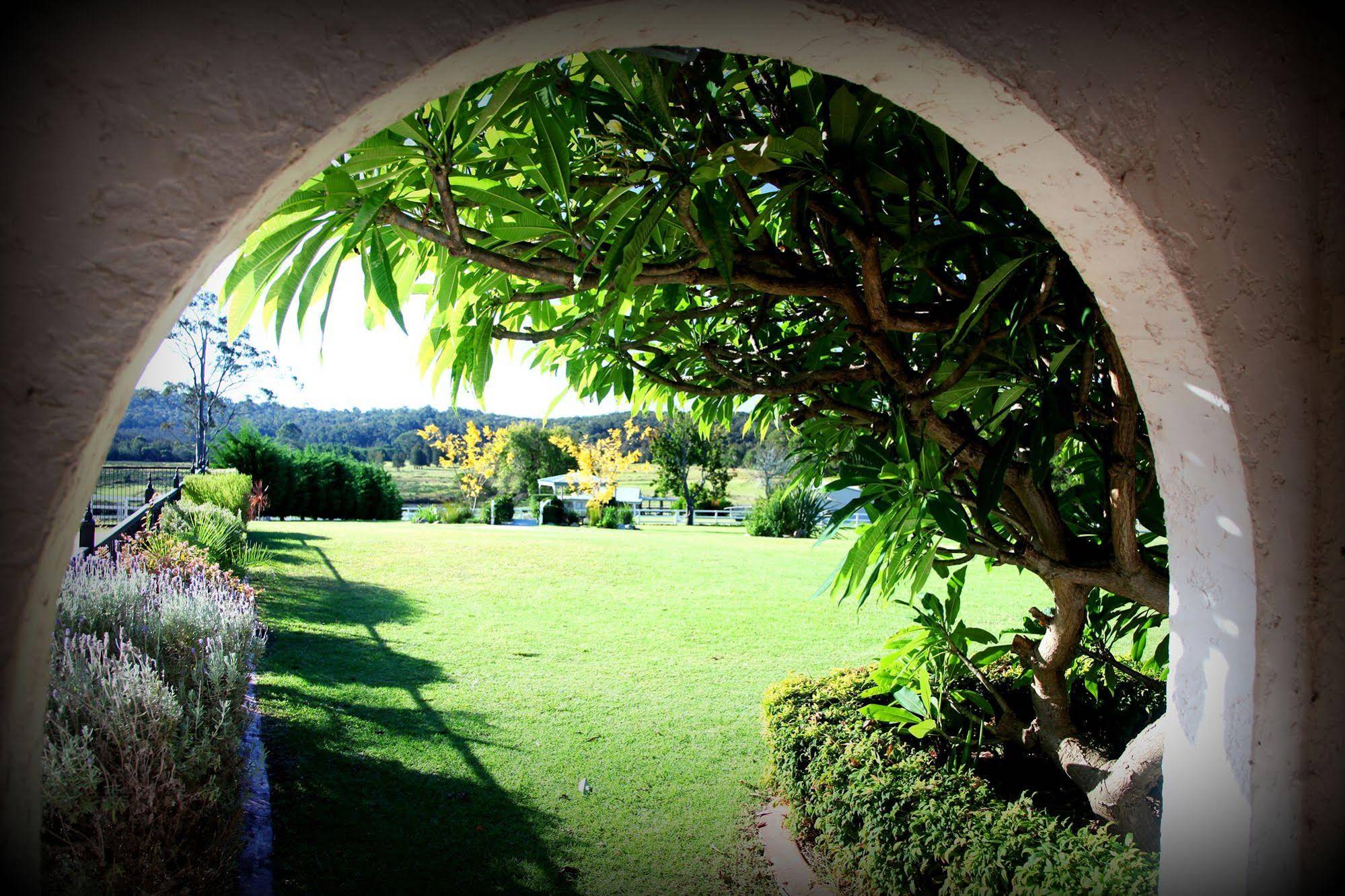 Oaks Ranch and Country Club
