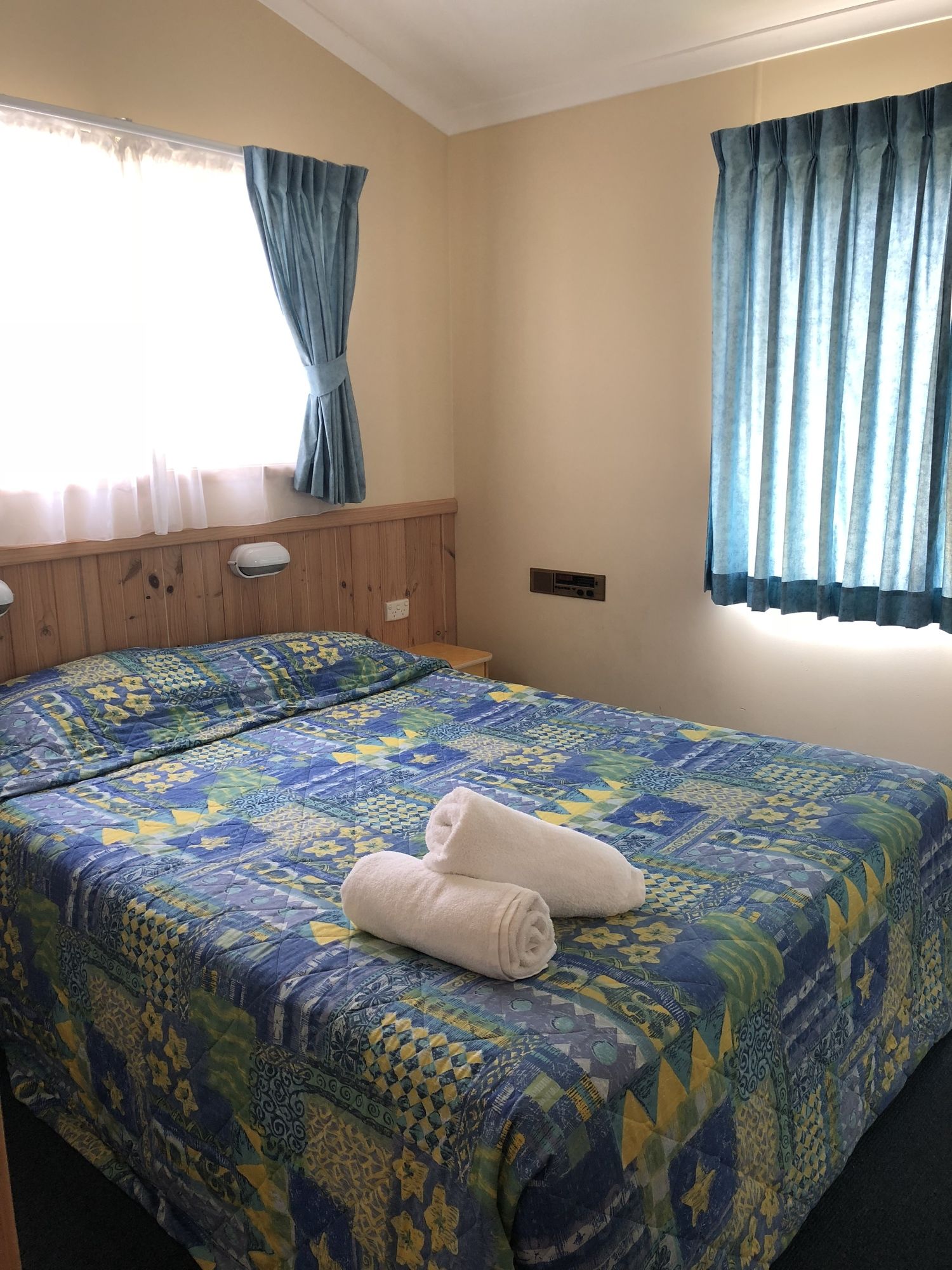 Pleasurelea Tourist Resort & Caravan Park
