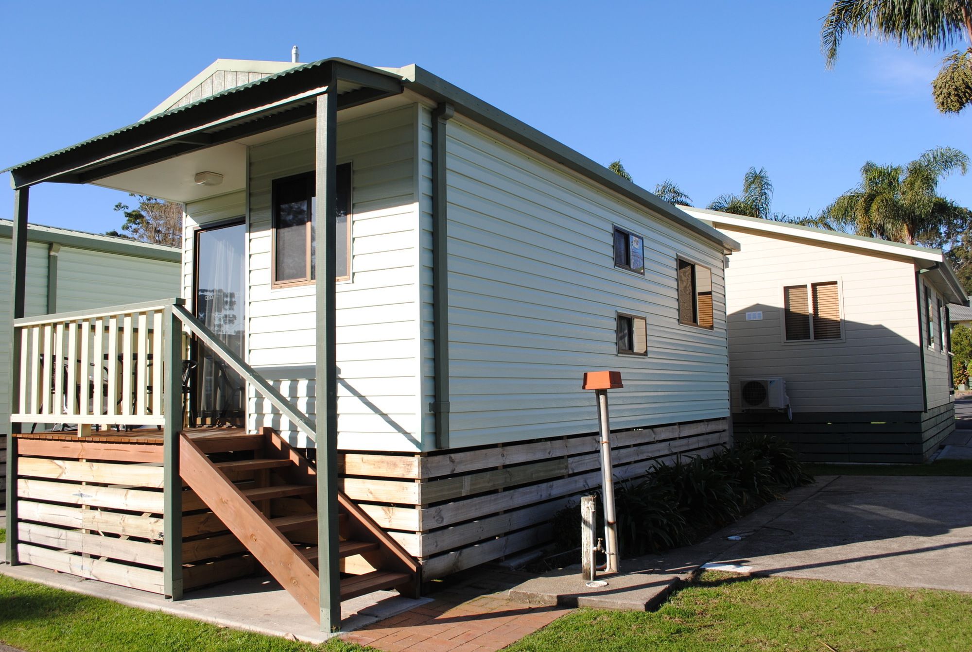 Pleasurelea Tourist Resort & Caravan Park