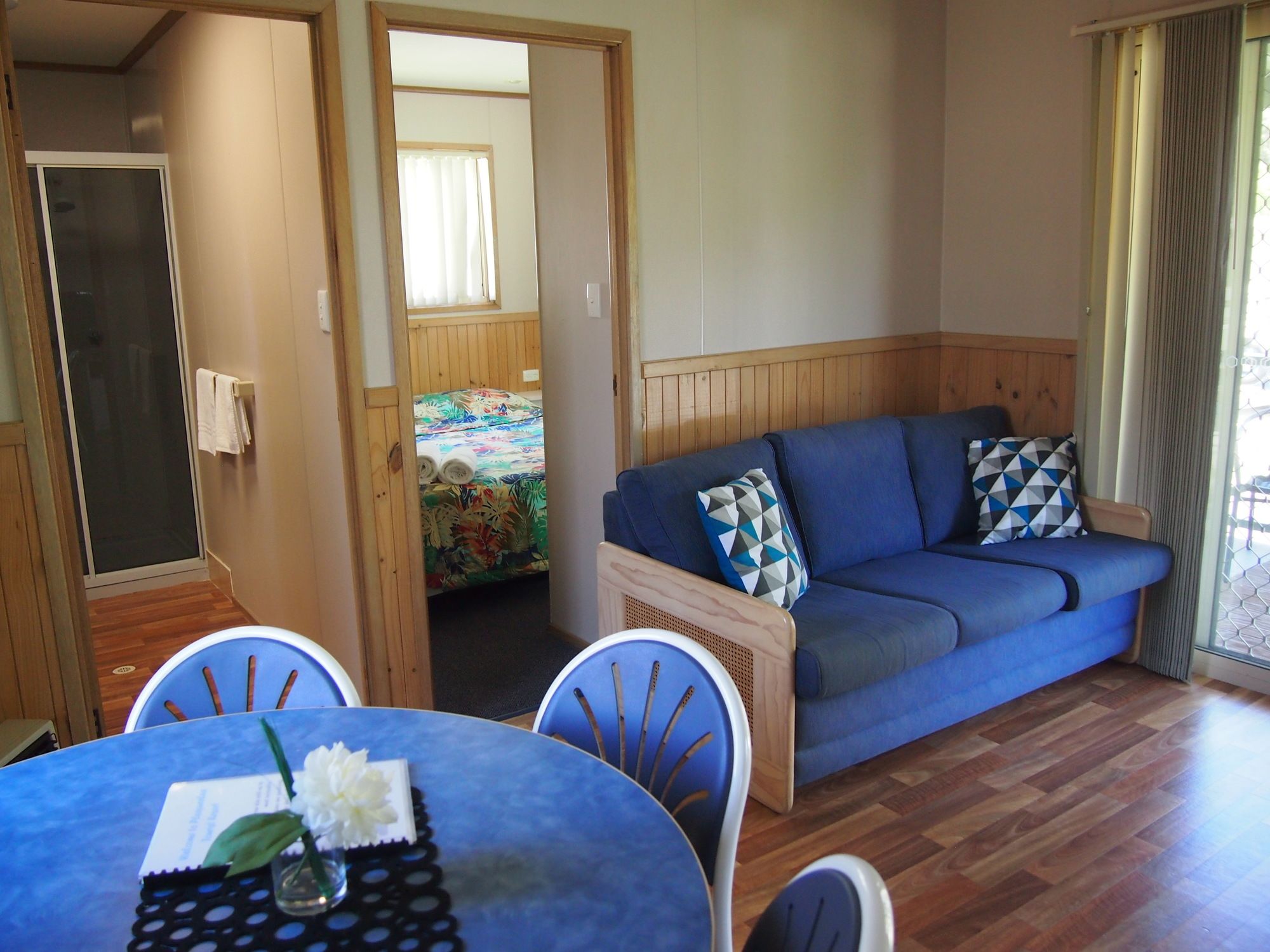 Pleasurelea Tourist Resort & Caravan Park