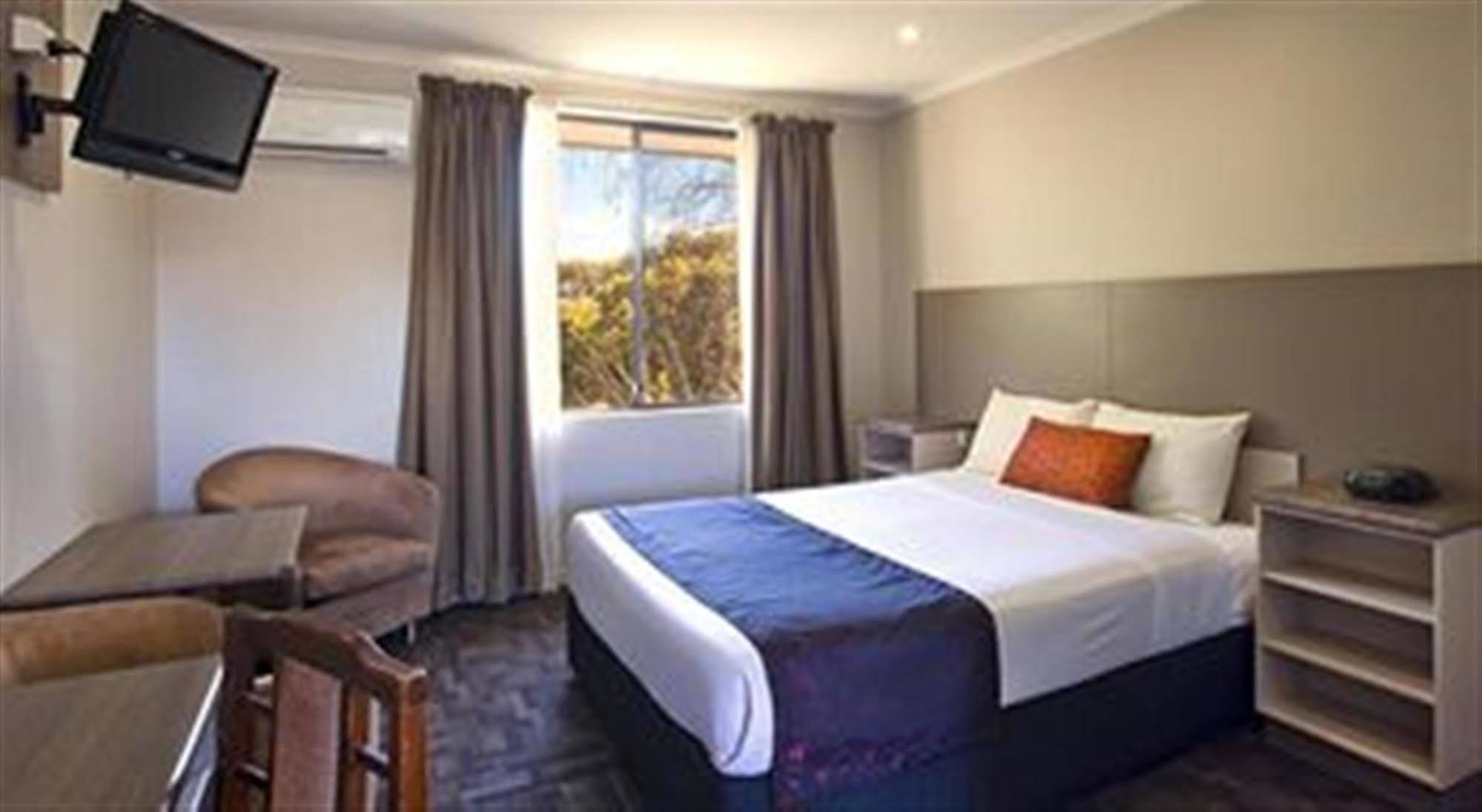 The Reef Motor Inn