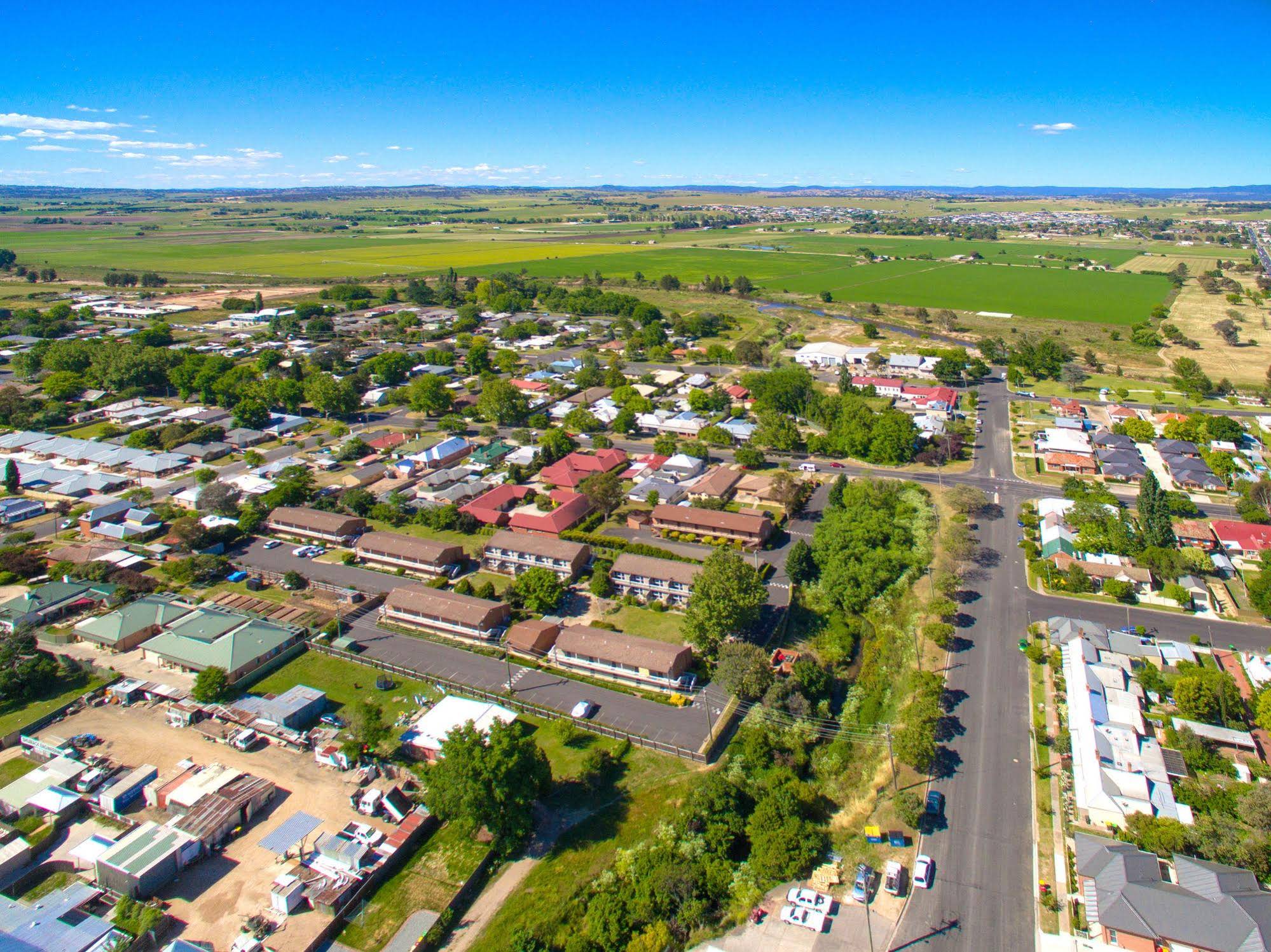 Bathurst Apartments