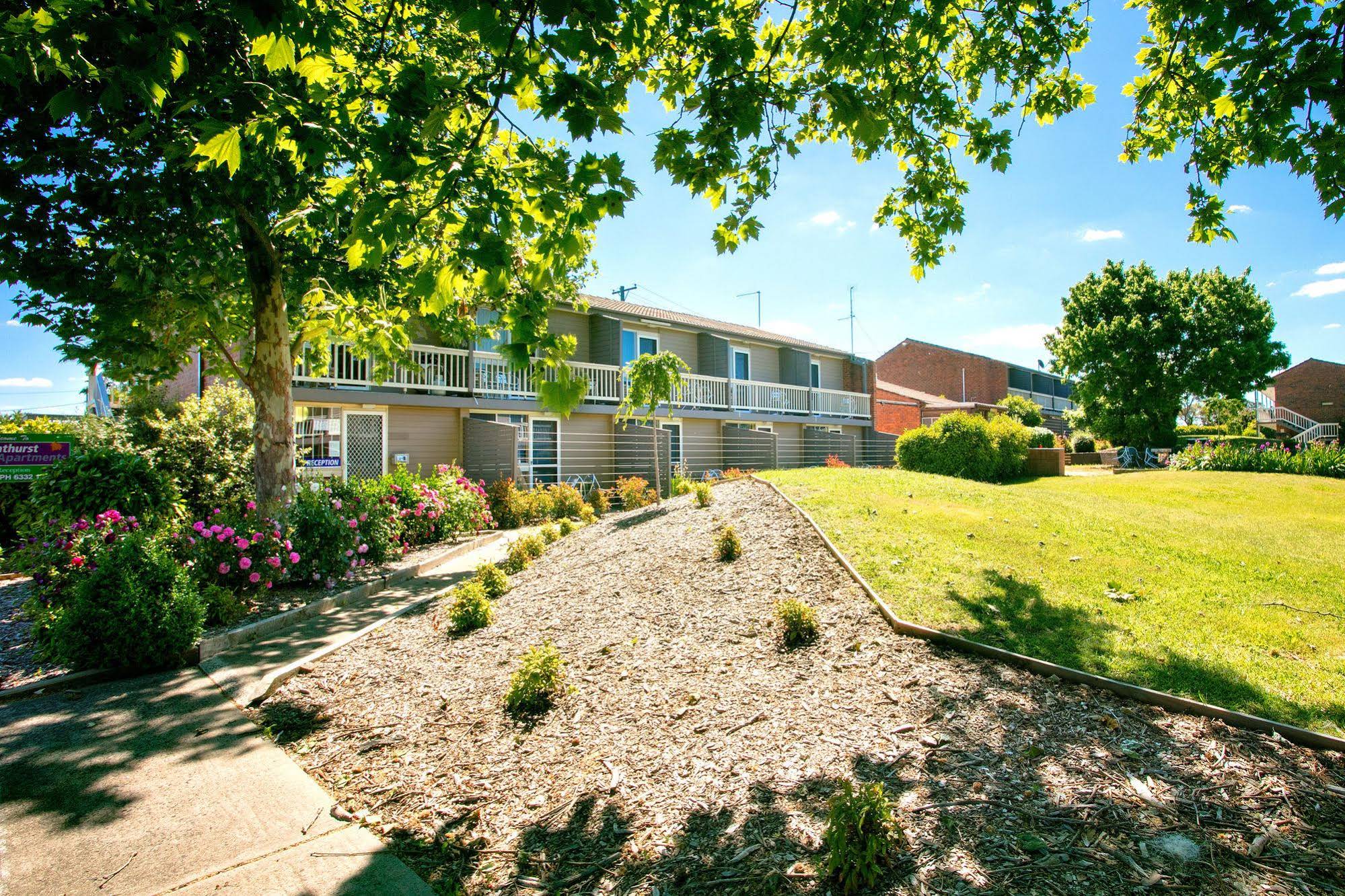 Bathurst Apartments