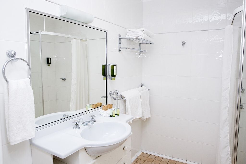 Littomore Hotel & Suites