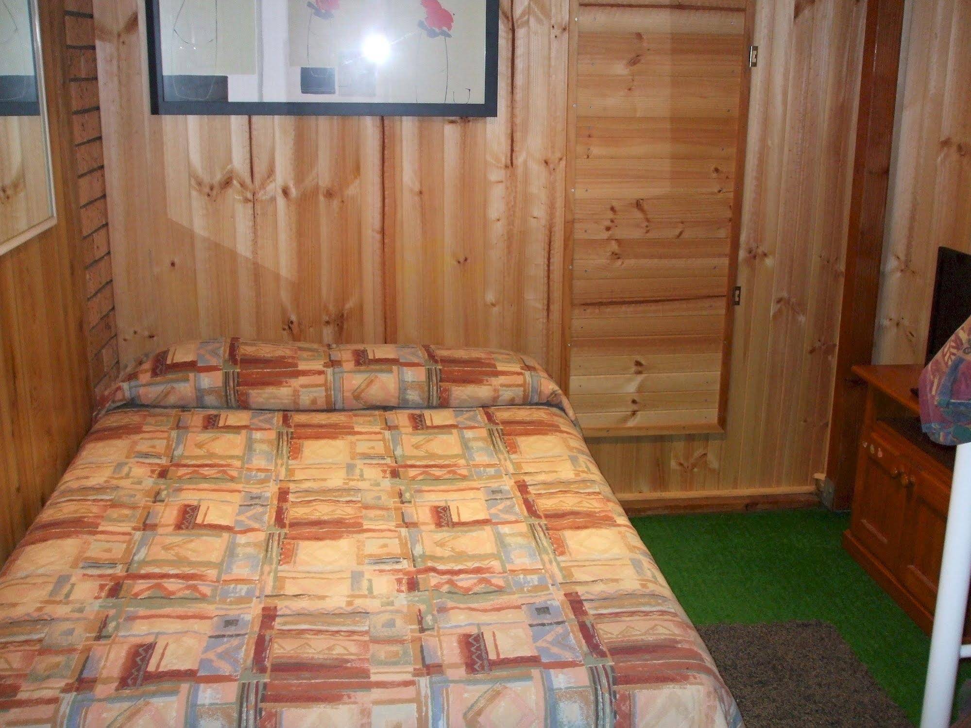 Snowdream Motel
